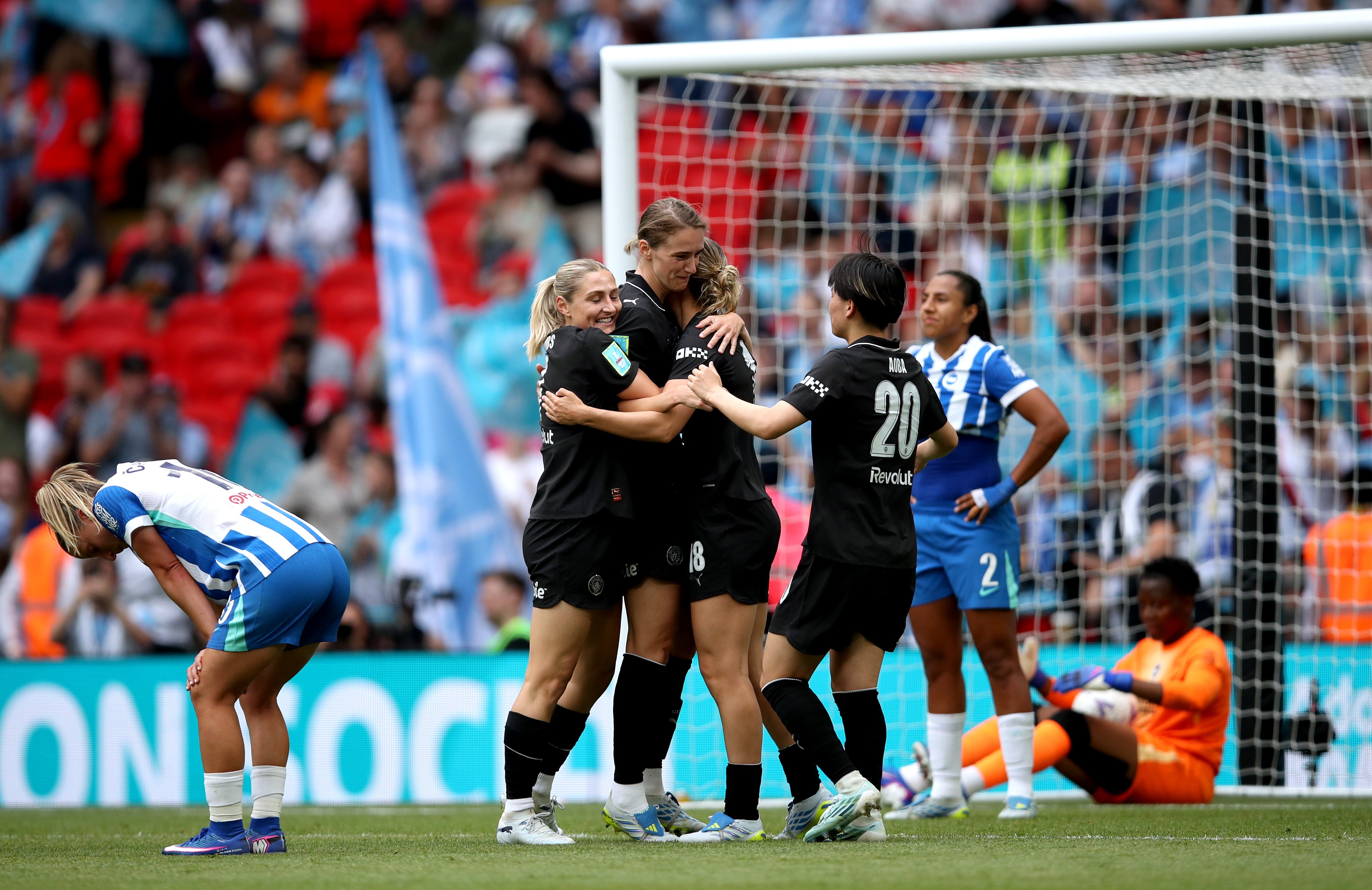 Miedema sealed victory with Man City’s fourth