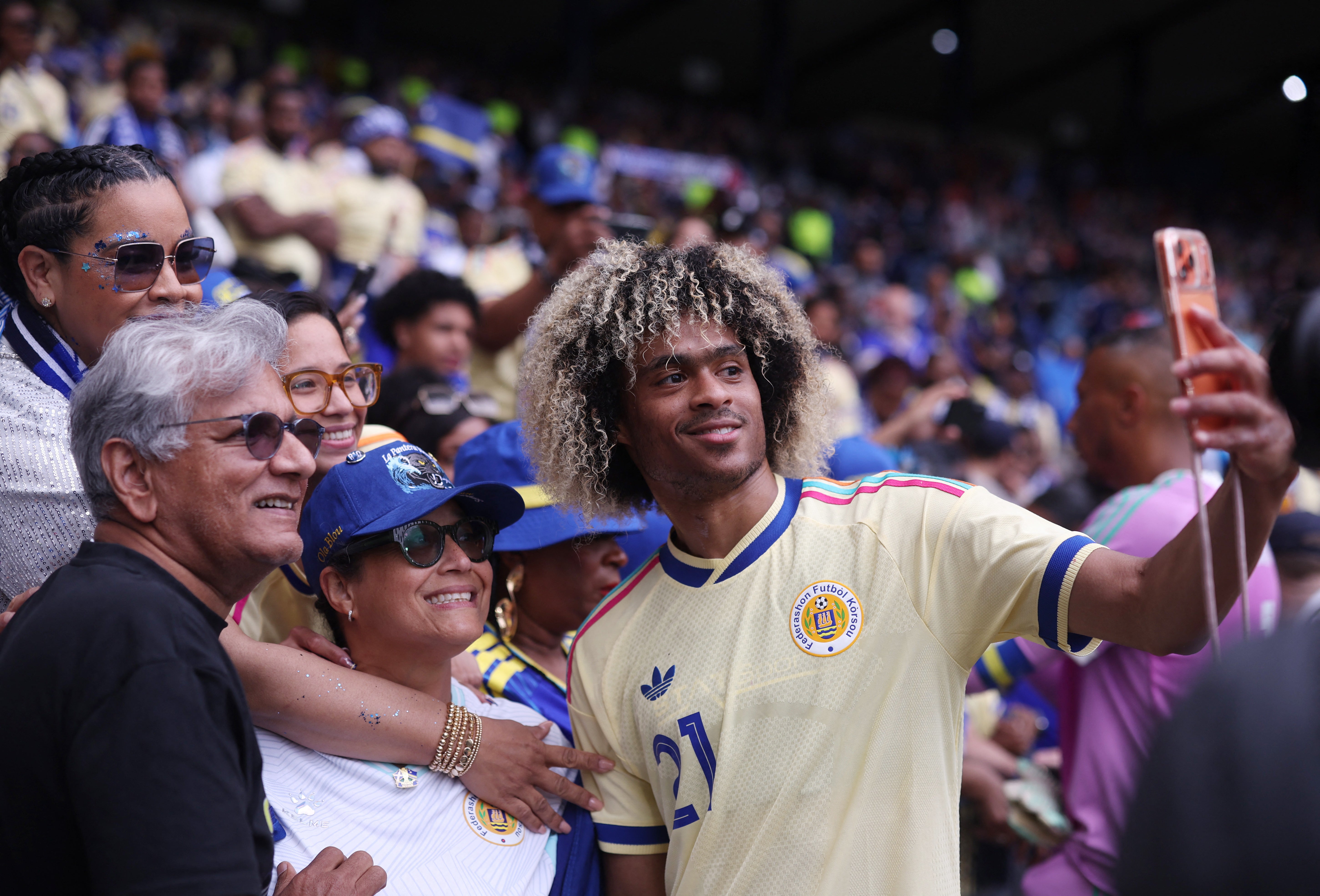Tahith Chong is one of four English-based players in Curacao’s squad