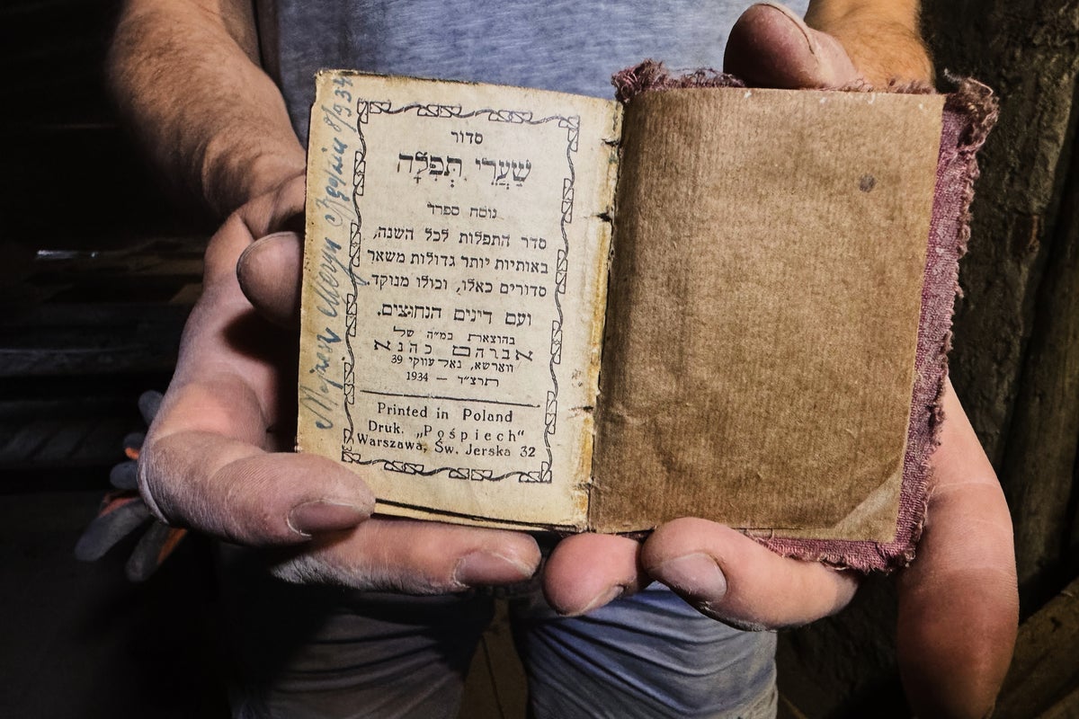 A secret bunker, tunnel and a Star of David tell a story of Jewish resistance in a Polish town