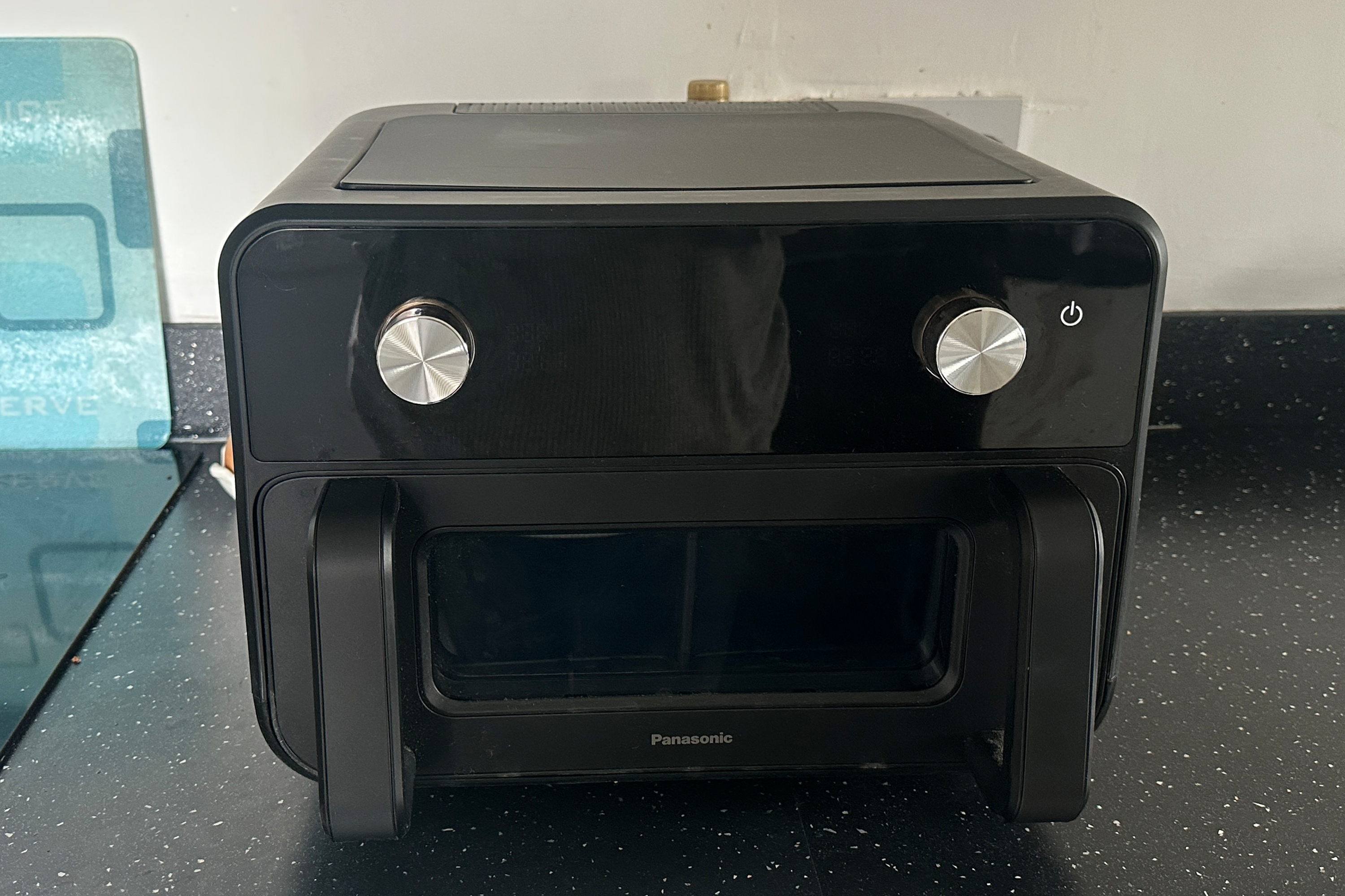 I appreciated the viewing window on this air fryer (Rachael Penn/The Independent)
