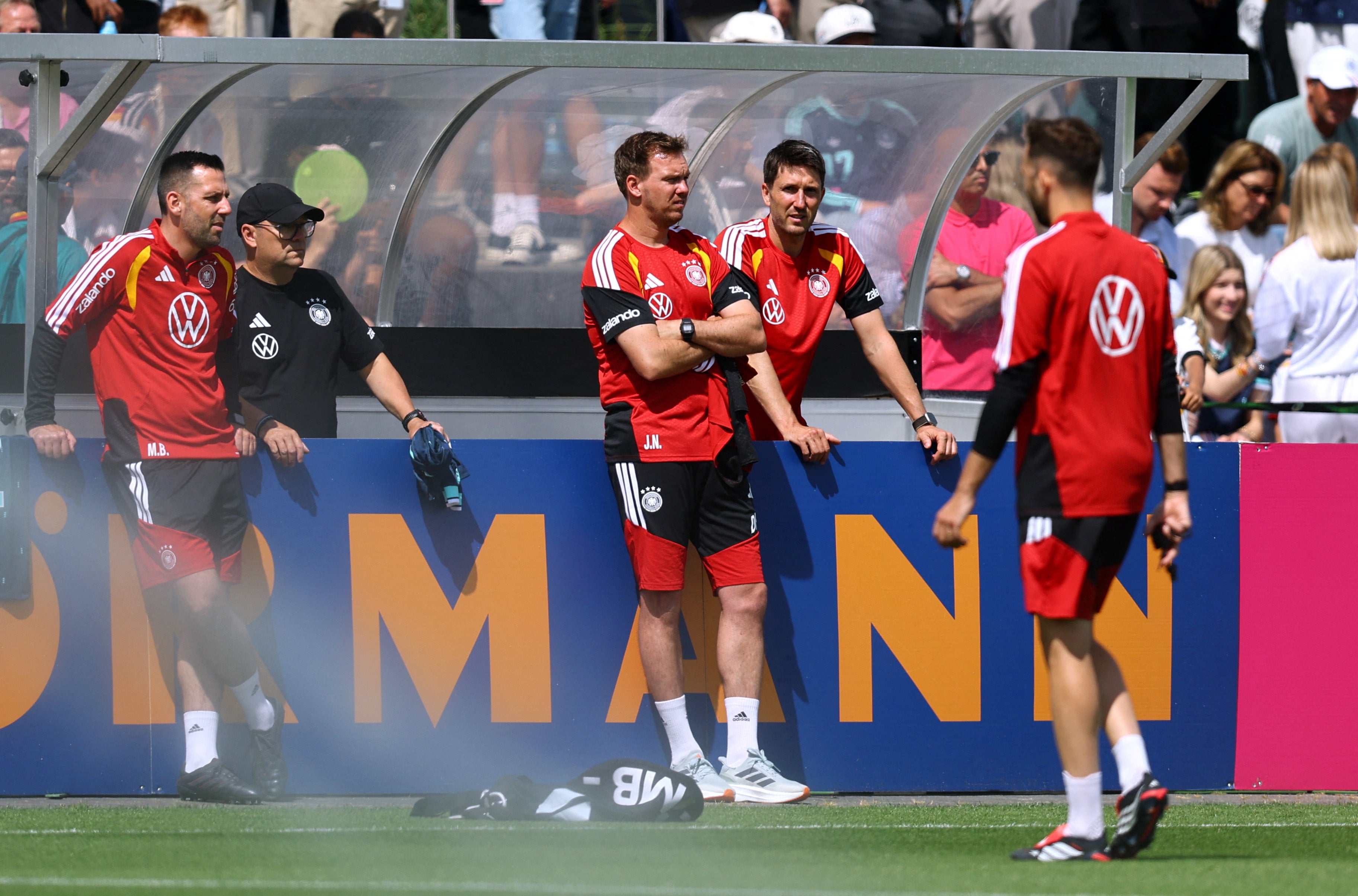 Germany coach Julian Nagelsmann and assistant coach Benjamin Gluck during training