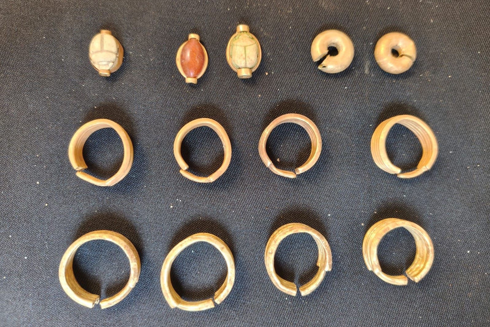 independent.co.uk - Samy Magdy - Striking trove of artefacts unearthed in Egypt including Aphrodite's head