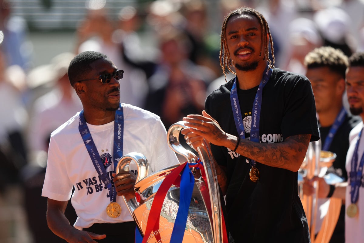 Flavio Cobolli shares in PSG&rsquo;s Champions League celebrations at Roland Garros