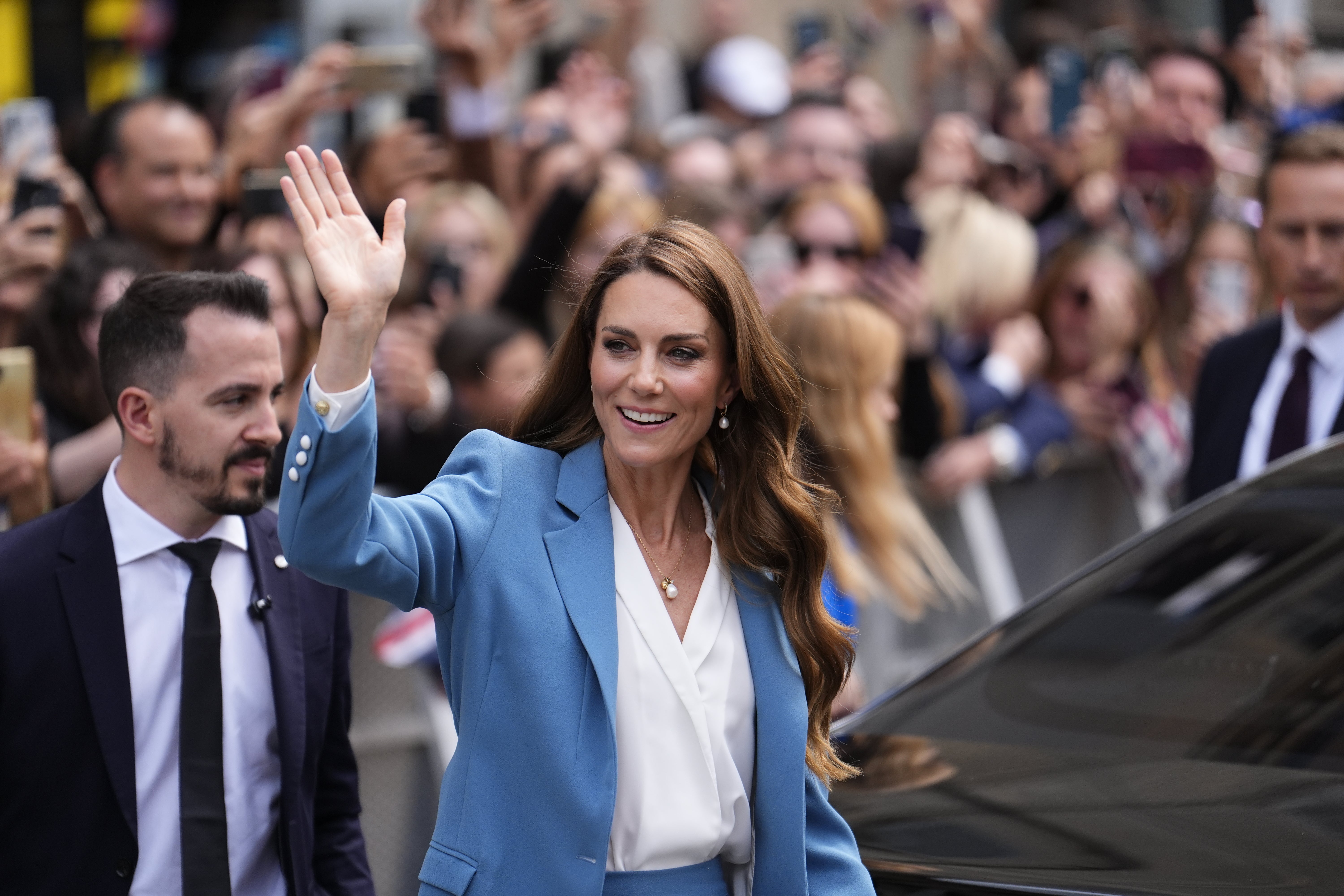 Kate was presented with the Primo Tricolore at the city’s town hall, marking what an aide described as a ‘really significant moment’ after her recovery