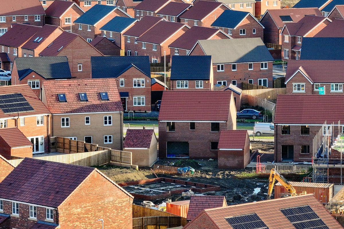 UK mortgage approvals for house purchases reach highest level in over a year