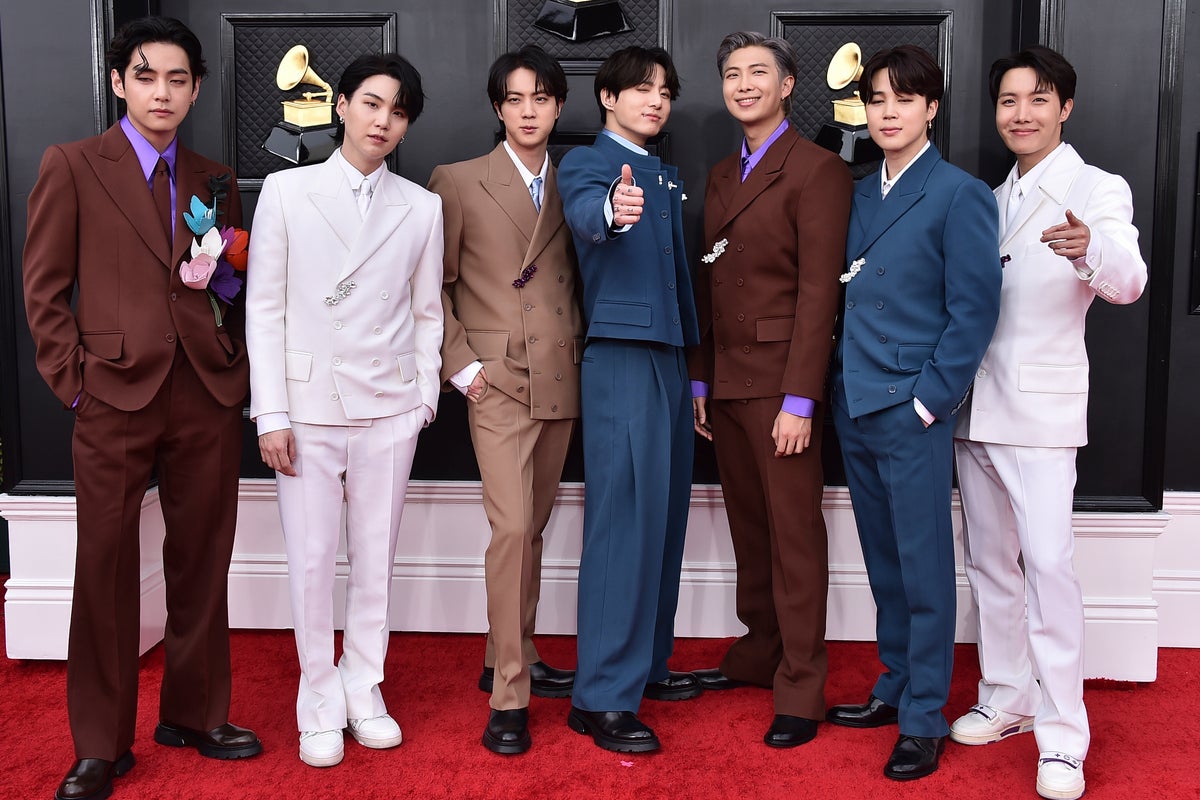 BTS celebrate England’s World Cup win at epic London comeback show BTS celebrate England’s World Cup win at epic London comeback show