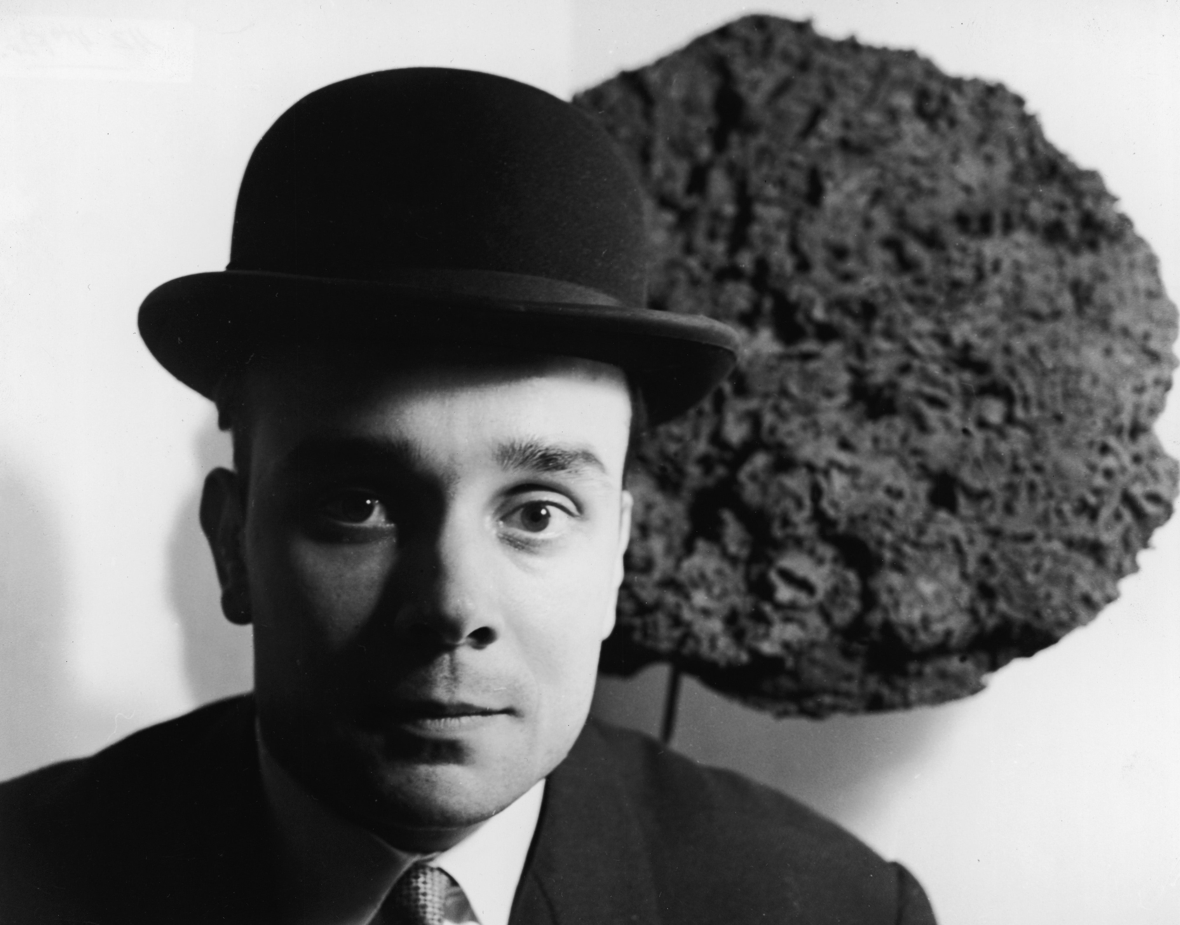 Born in Nice in 1928, Yves Klein developed International Klein Blue in collaboration with the Parisian paint supplier Edouard Adam and a chemist