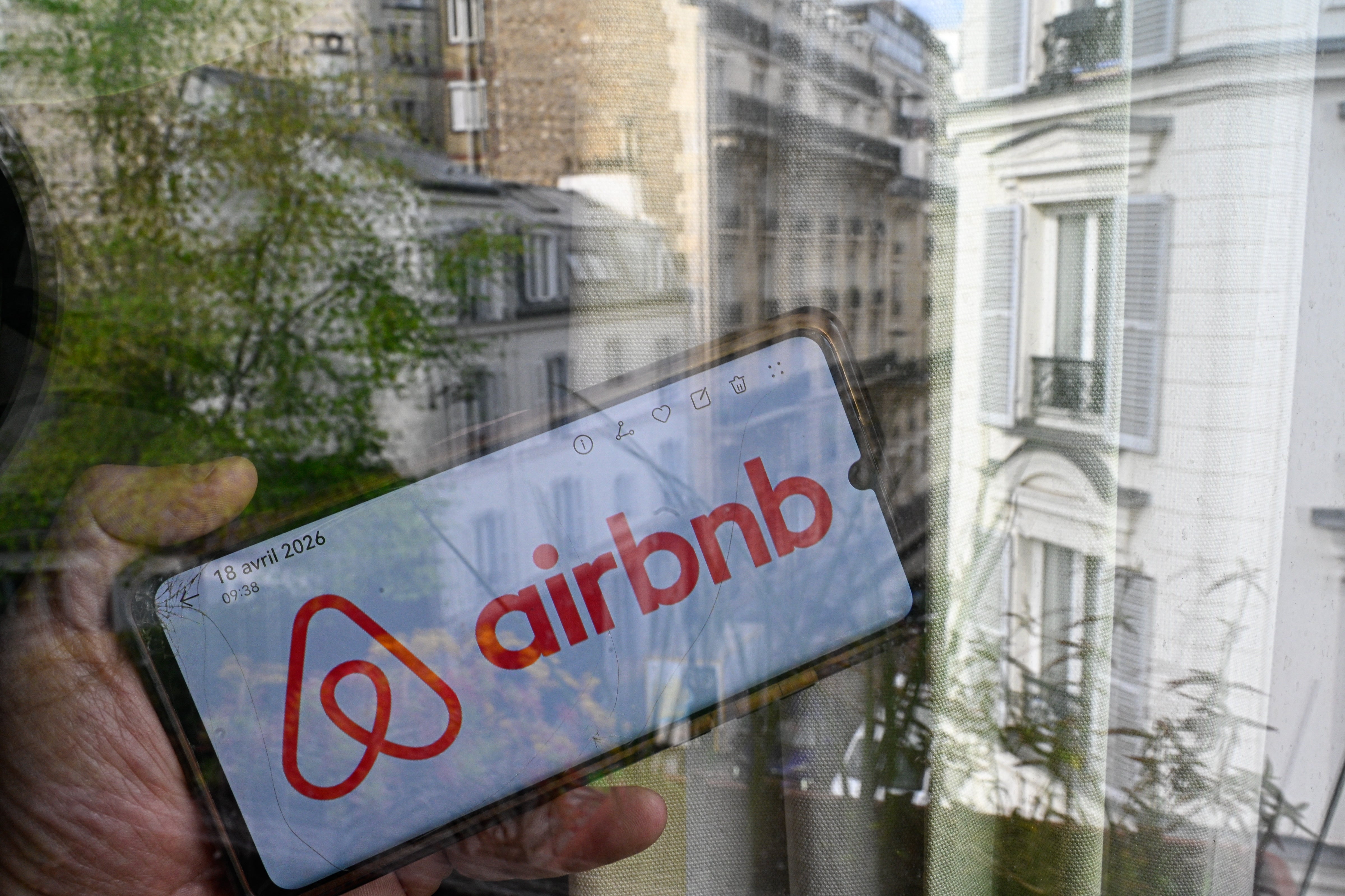 Sharonda Stewart's lawsuit against Airbnb alleges white renters were treated more favorably than renters of color (Hans Lucas/AFP via Getty Images)