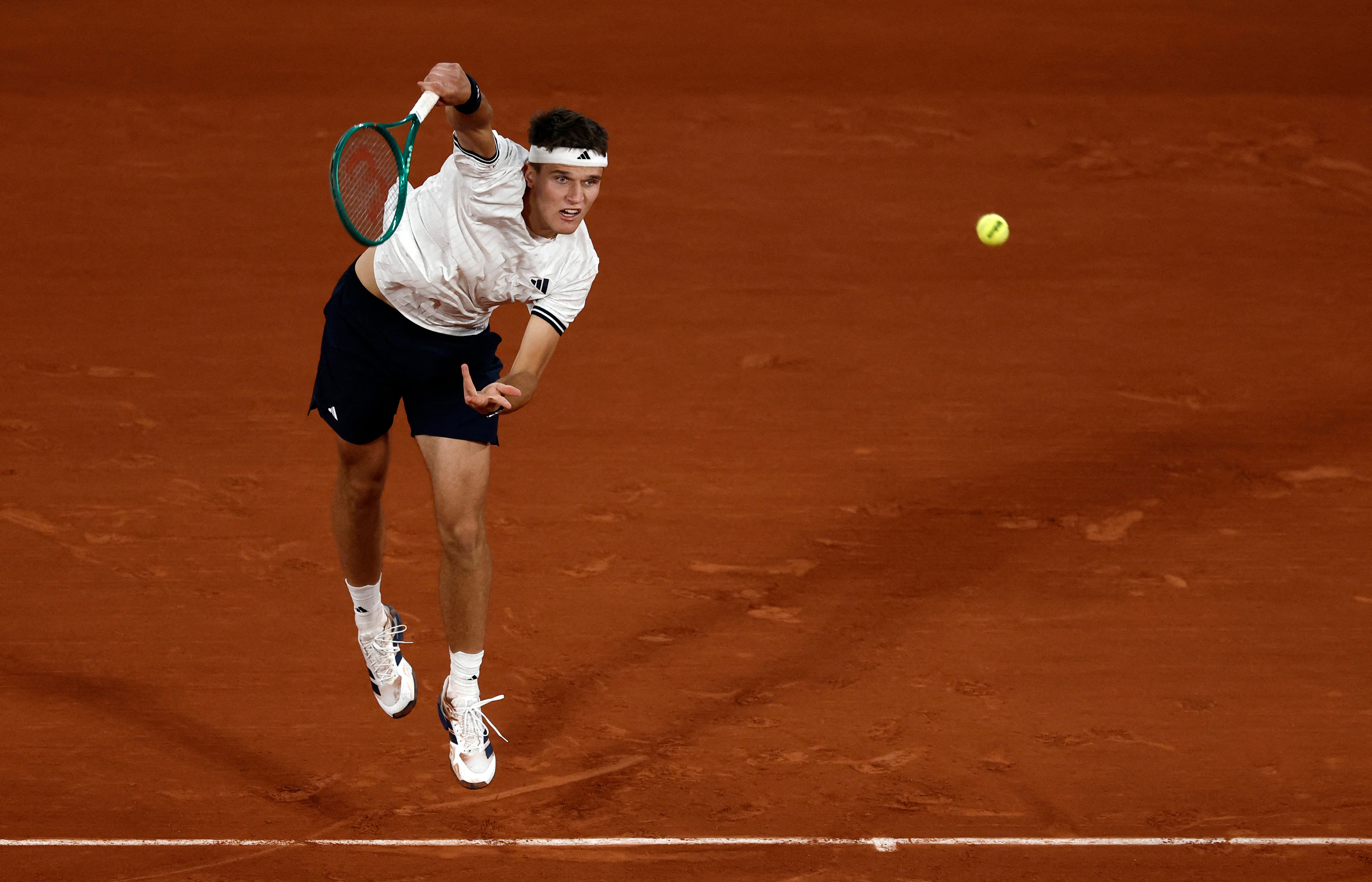  (Reuters)
