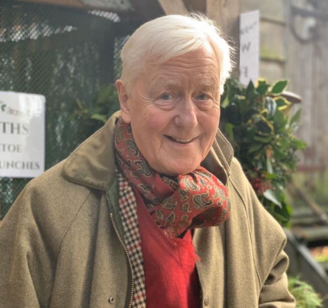 Eccentric TV aristocrat loses High Court battle with ex-wife over &pound;1.2m divorce settlement
