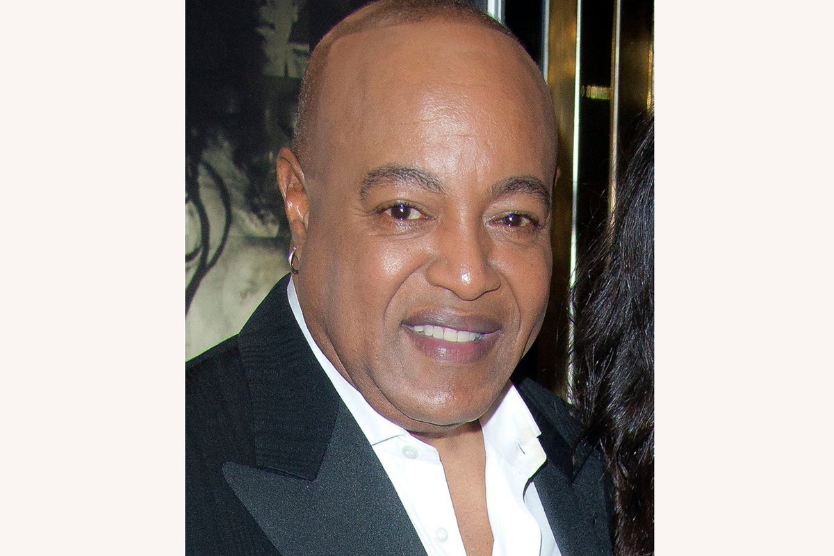 Peabo Bryson, known for duets from Disney’s ‘Aladdin’ and ‘Beauty and the Beast,’ has died at 75 – UK Times