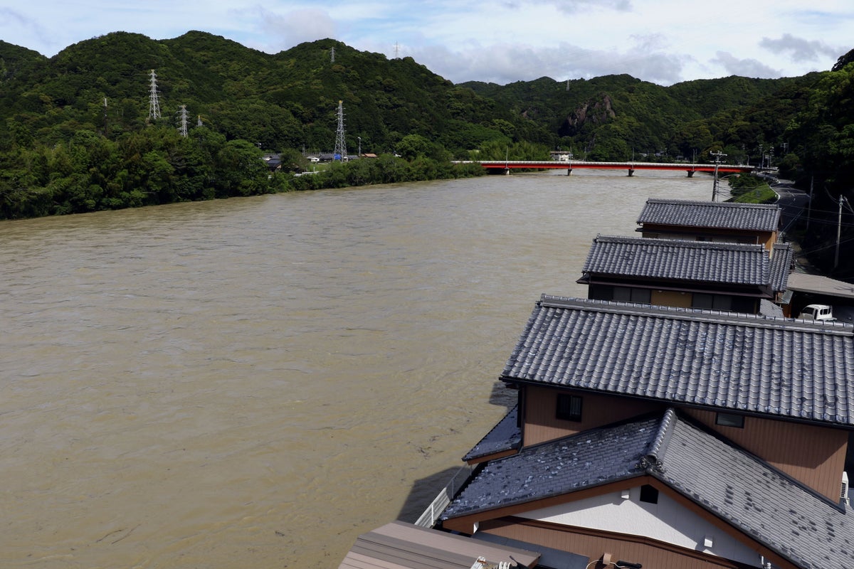Heavy rain from tropical storm raises flood risks in the Tokyo region – UK Times