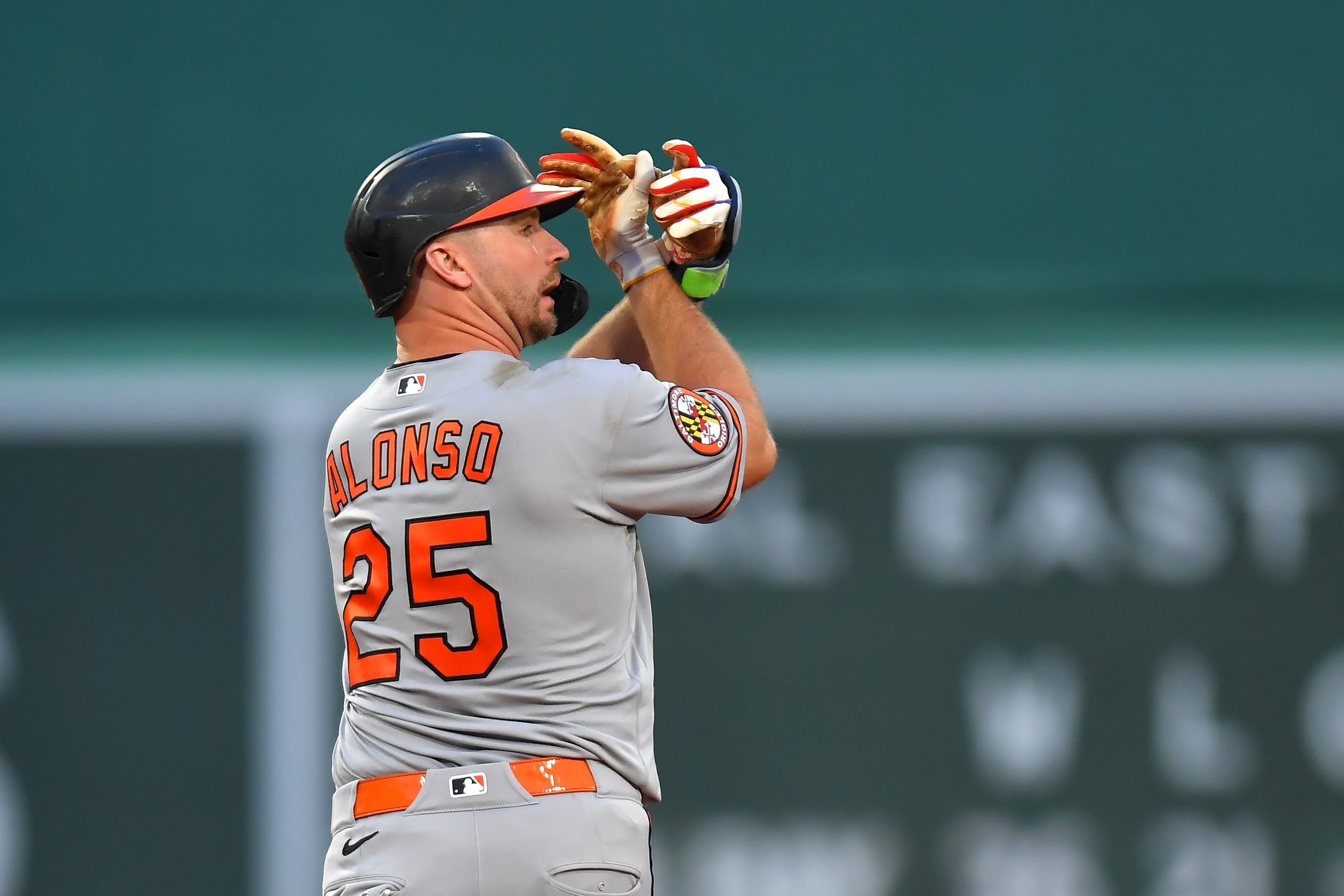 ORIOLES-MEDIAS ROJAS