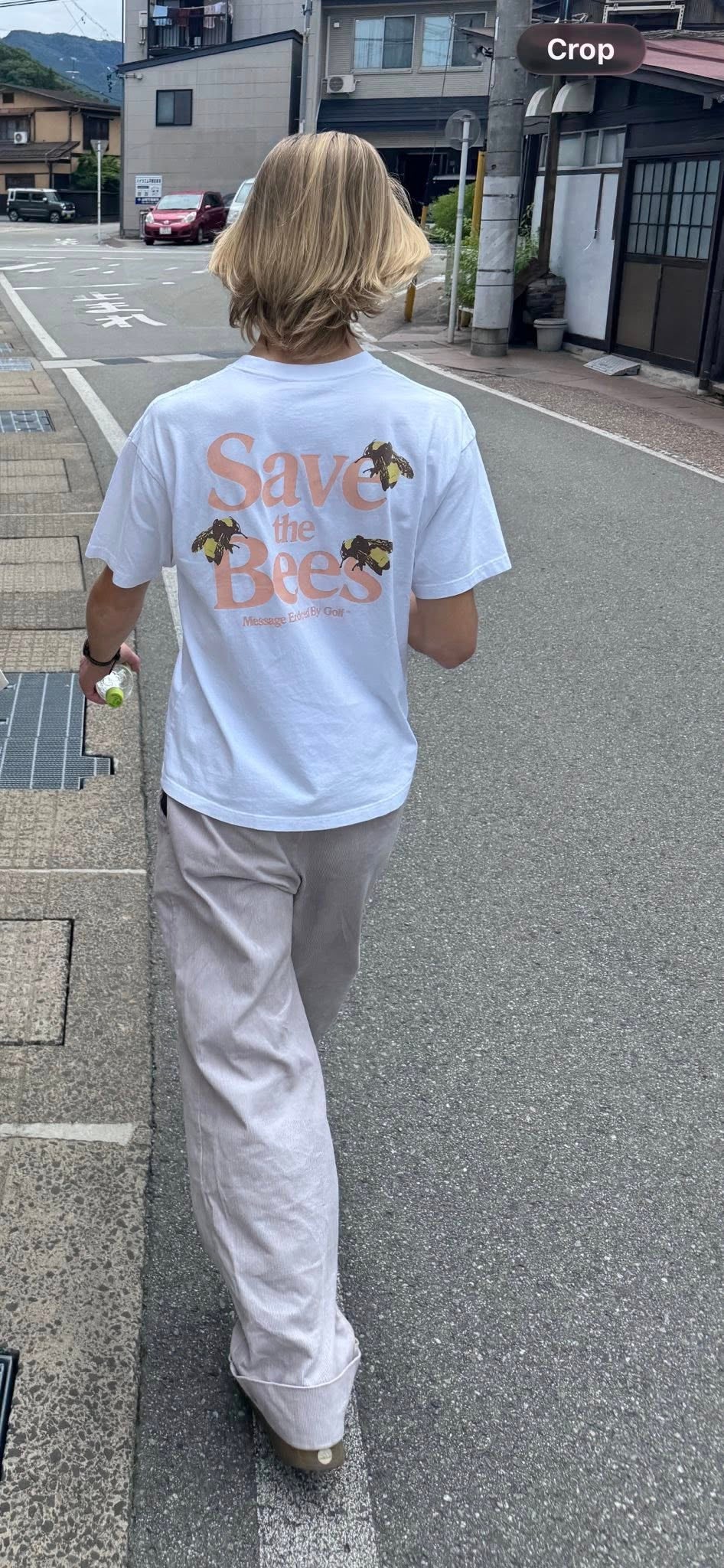 The 20 year-old was last seen wearing a white t shirt that says ‘Save the Bees’ on the back (Facebook/Nancy Higginbotham)