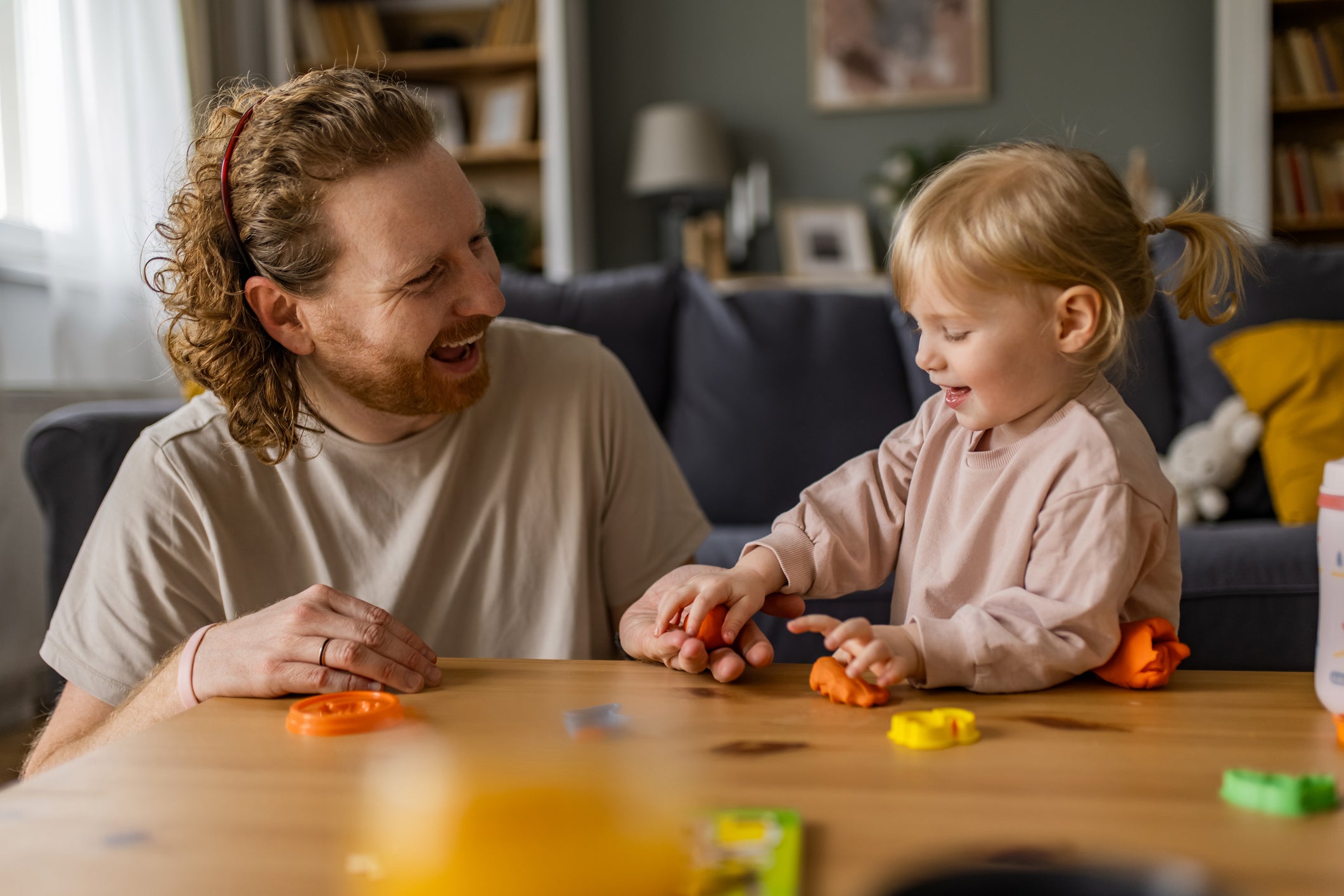 Don&rsquo;t skip the &lsquo;baby talk&rsquo;: Experts say this technique actually helps infants learn language