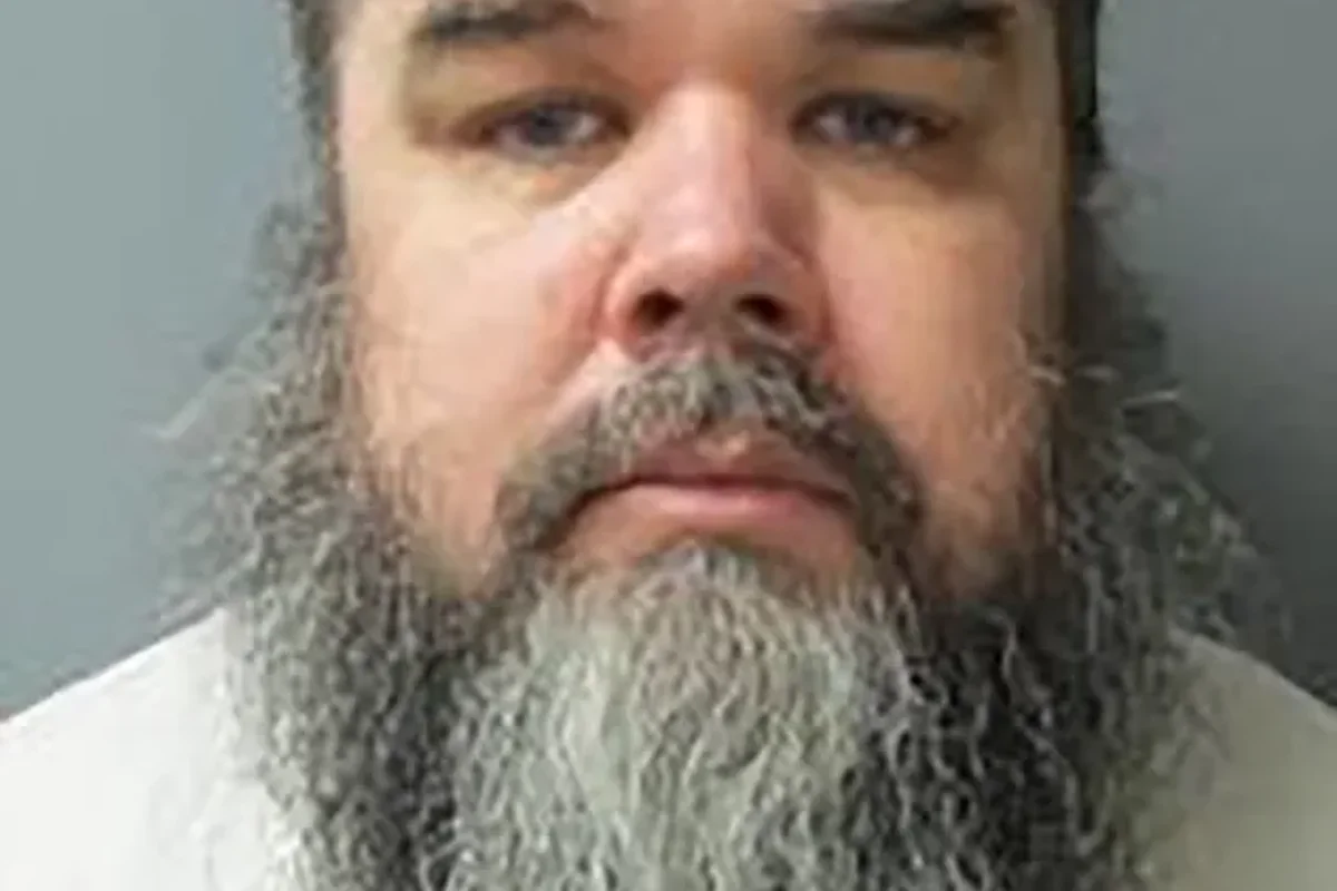 Disgraced Army vet and sex offender sparked Bakersfield hostage crisis by telling victims it was a ‘bad day to be at the bank’ – UK Times Disgraced Army vet and sex offender sparked Bakersfield hostage crisis by telling victims it was a ‘bad day to be at the bank’ – UK Times