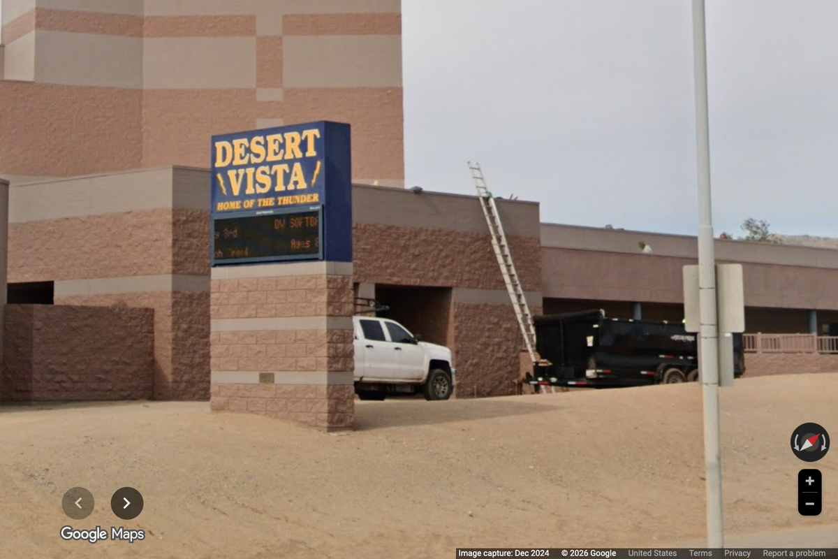 Arizona parents sued for allegedly giving alcohol to high school students on ‘senior ditch day’ – UK Times Arizona parents sued for allegedly giving alcohol to high school students on ‘senior ditch day’ – UK Times