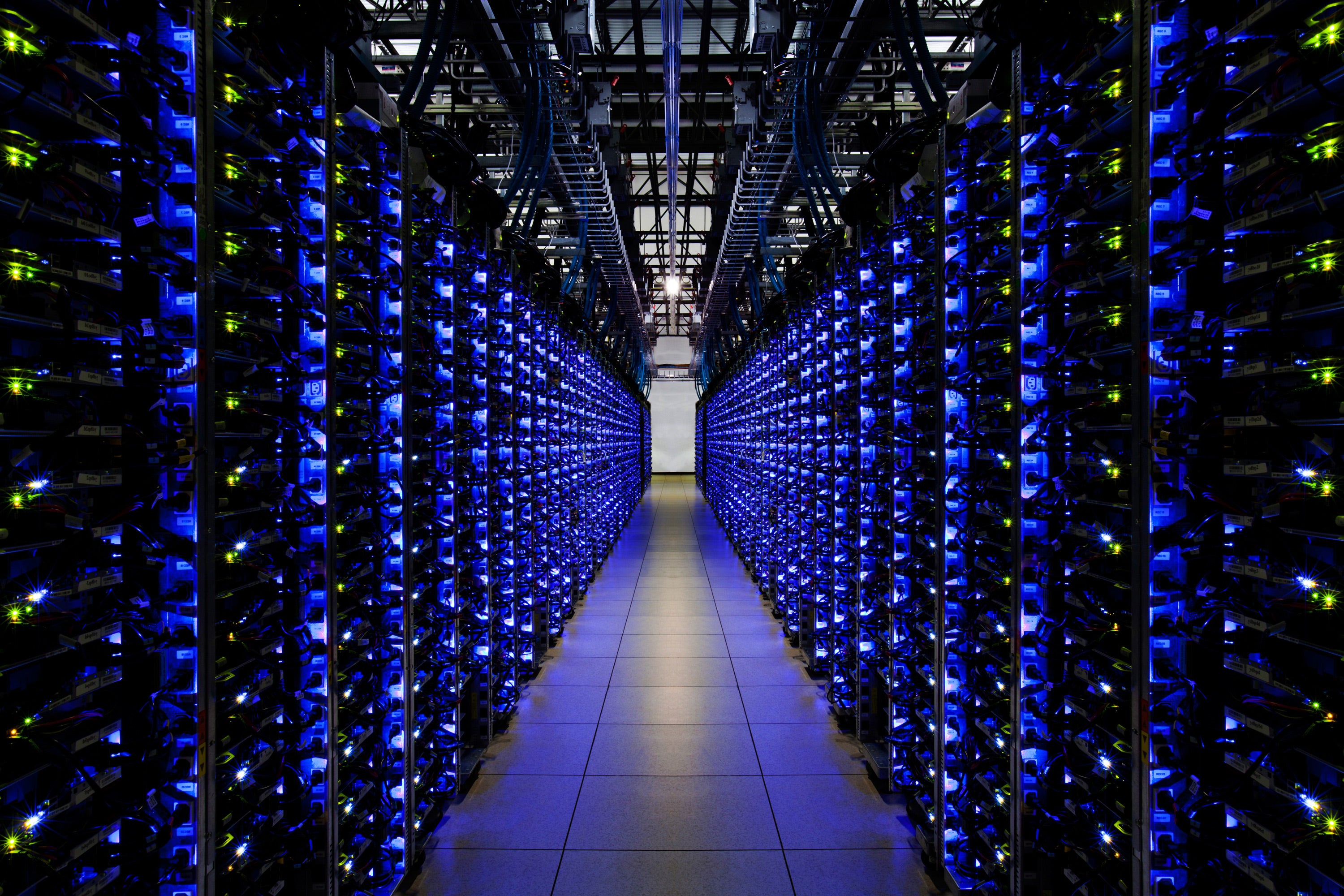Photo shows Douglas county servers (UN University Institute for Water, Environment and Health)