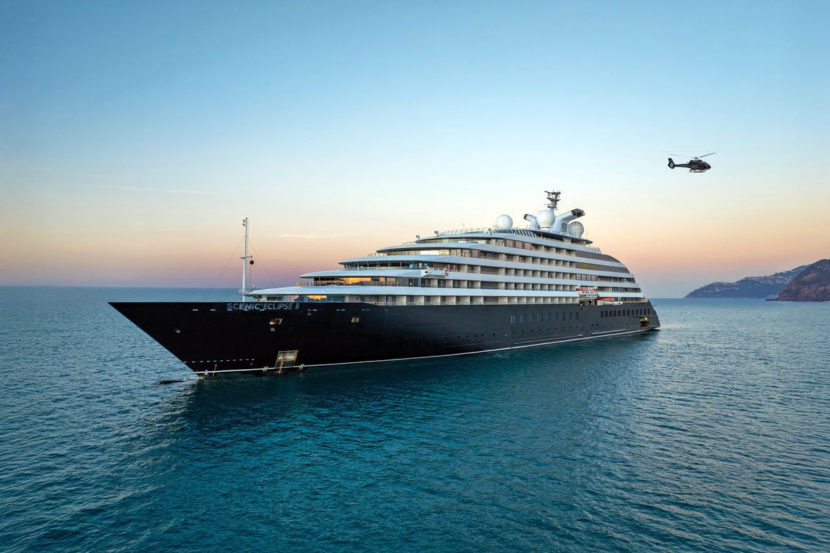 Six-star luxury cruise ship to dock in London for the first 