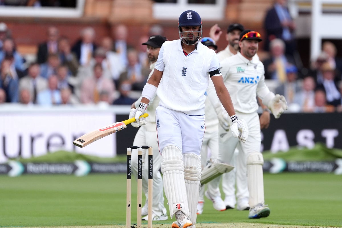 England&rsquo;s Emilio Gay an early casualty before rain disrupts first Test of summer