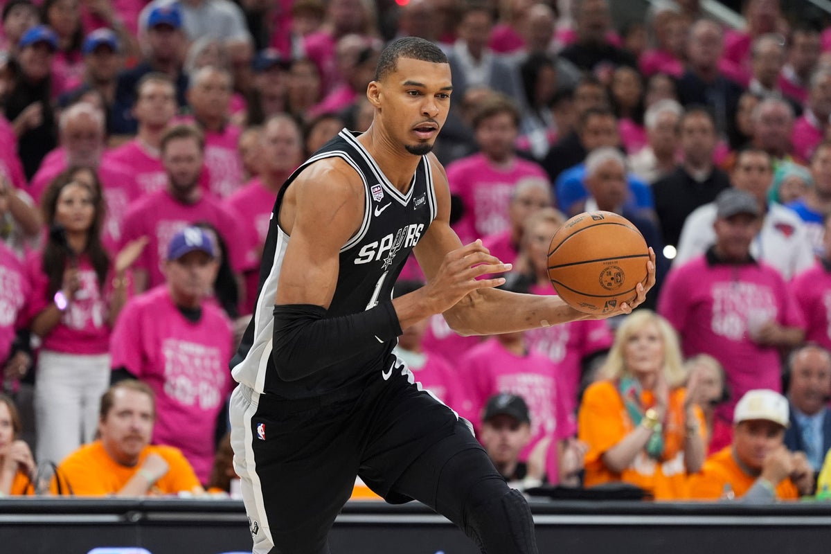 NBA bans two people from arenas after one runs onto court during Game 1, attempts selfie with Wemby