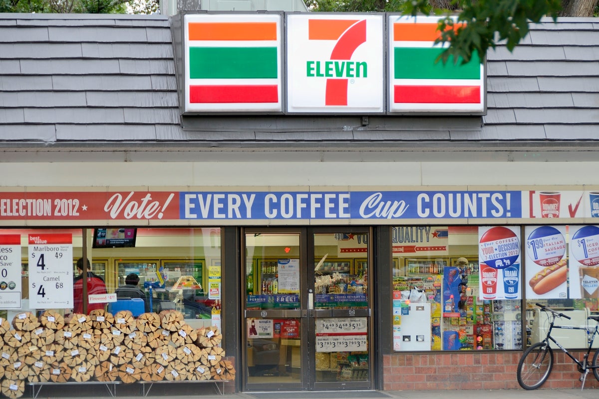 Yapamam: 7-Eleven, renk tasarımını çaldığı iddiasıyla Nike'a dava açtı