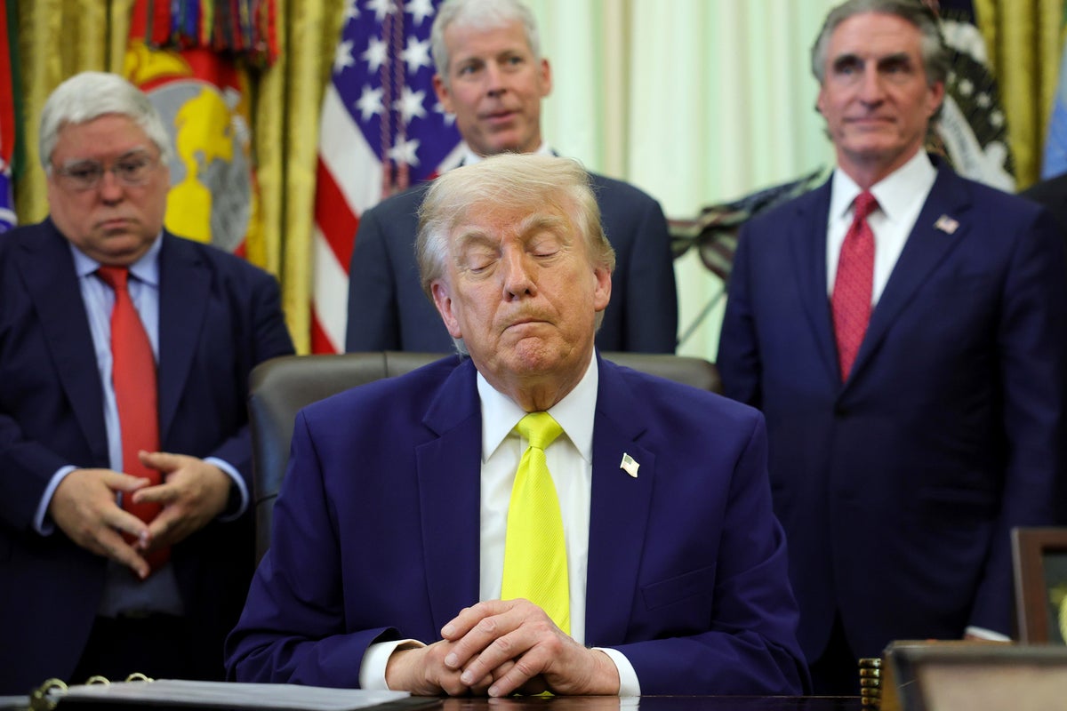 ‘Trump promenade:’ US president announces another project named after himself in DC
