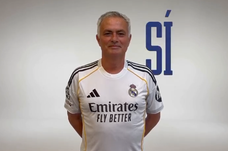 Jose Mourinho was shown in a Real Madrid shirt during Florentino Perez's campaign video (@Florentino2026_/X)