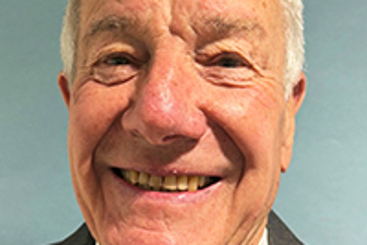 Reform councillor faces calls to resign over ‘racist’ blackface photograph – UK Times Reform councillor faces calls to resign over ‘racist’ blackface photograph – UK Times