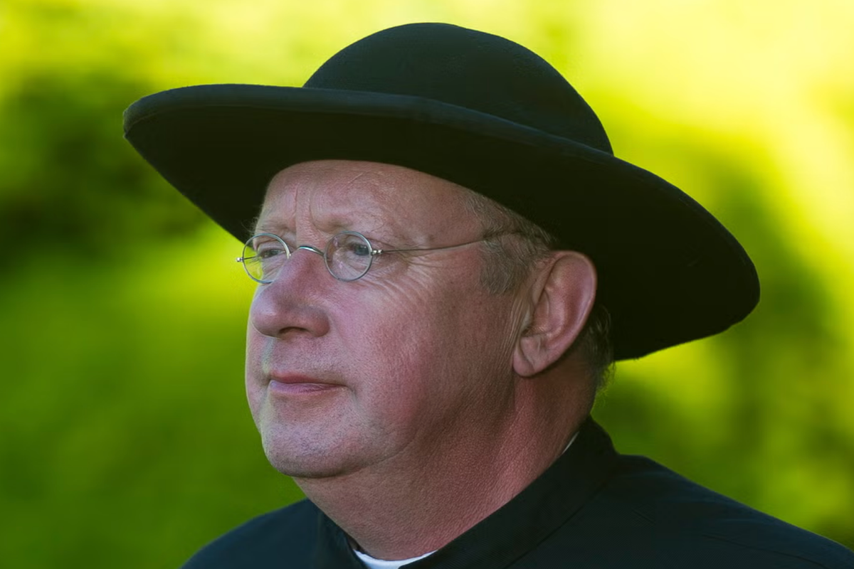 Father Brown star says Alec Guinness’ 1950s performance as character was ‘terrible’ Father Brown star says Alec Guinness’ 1950s performance as character was ‘terrible’