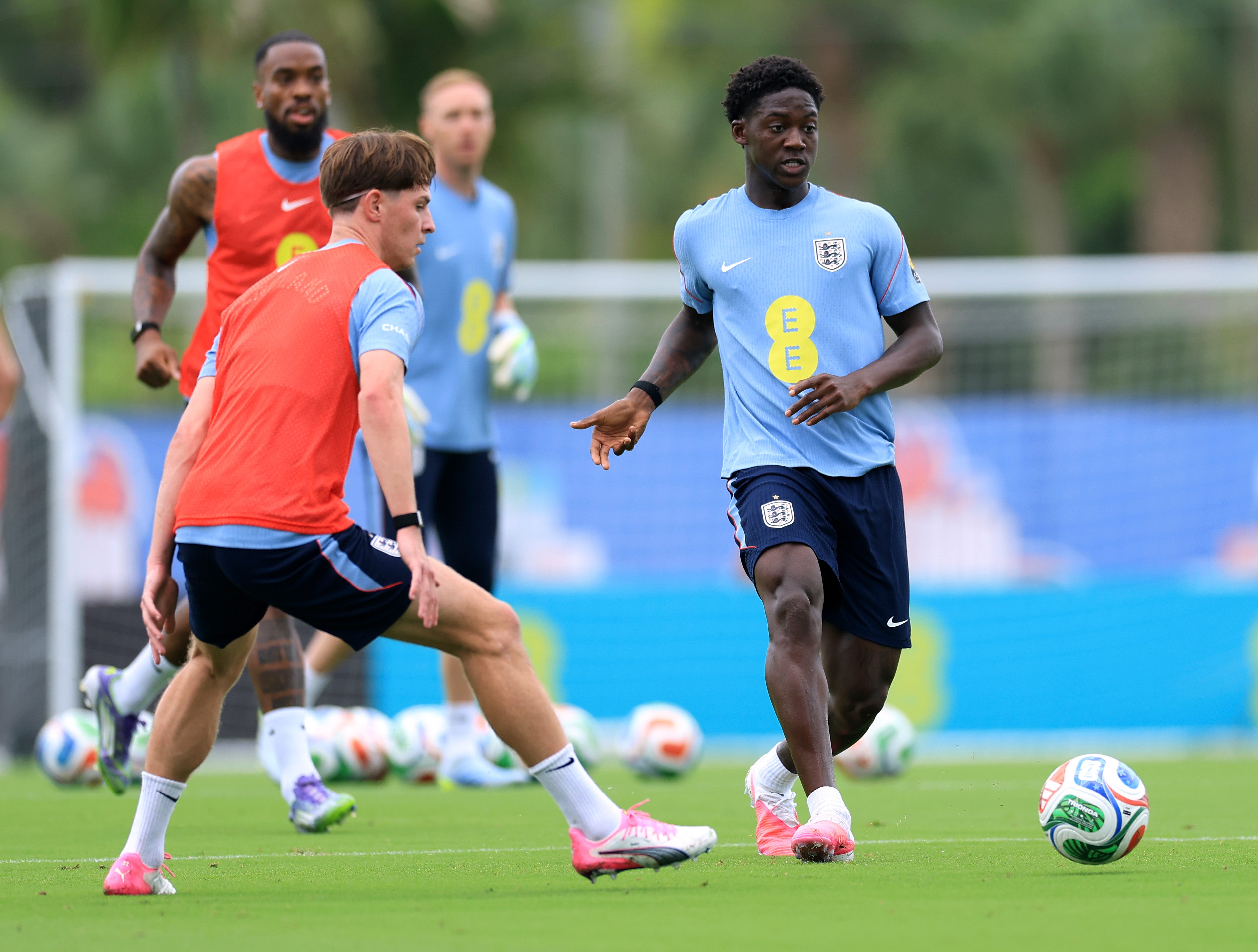England's players are currently trying to acclimatize to the heat in Florida