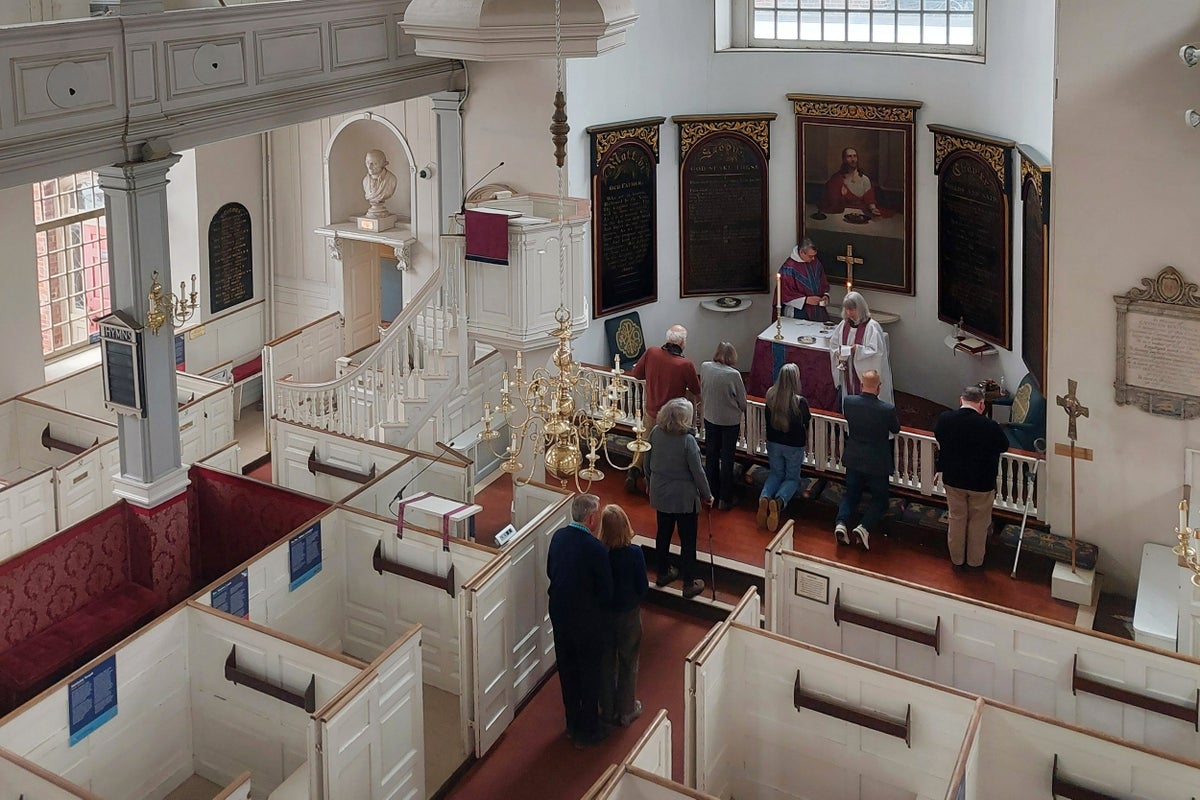 These houses of worship are older than America. How they outlasted wars, schisms and lawsuits – UK Times