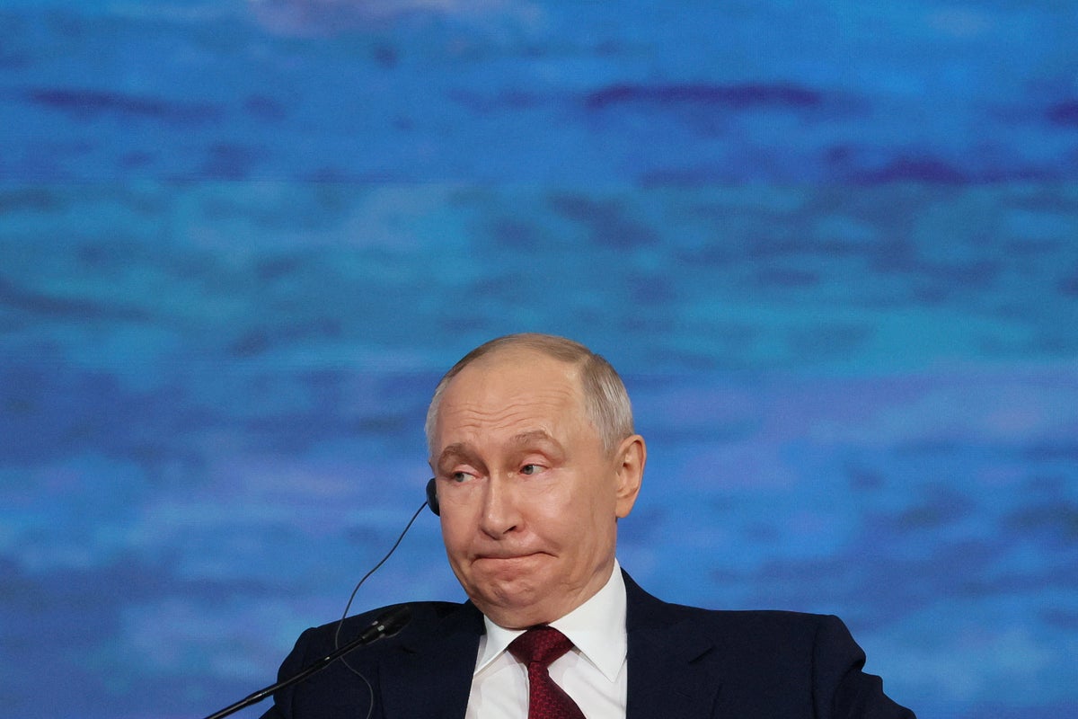 Putin is acting weirder than ever – and that should chill us to the bone