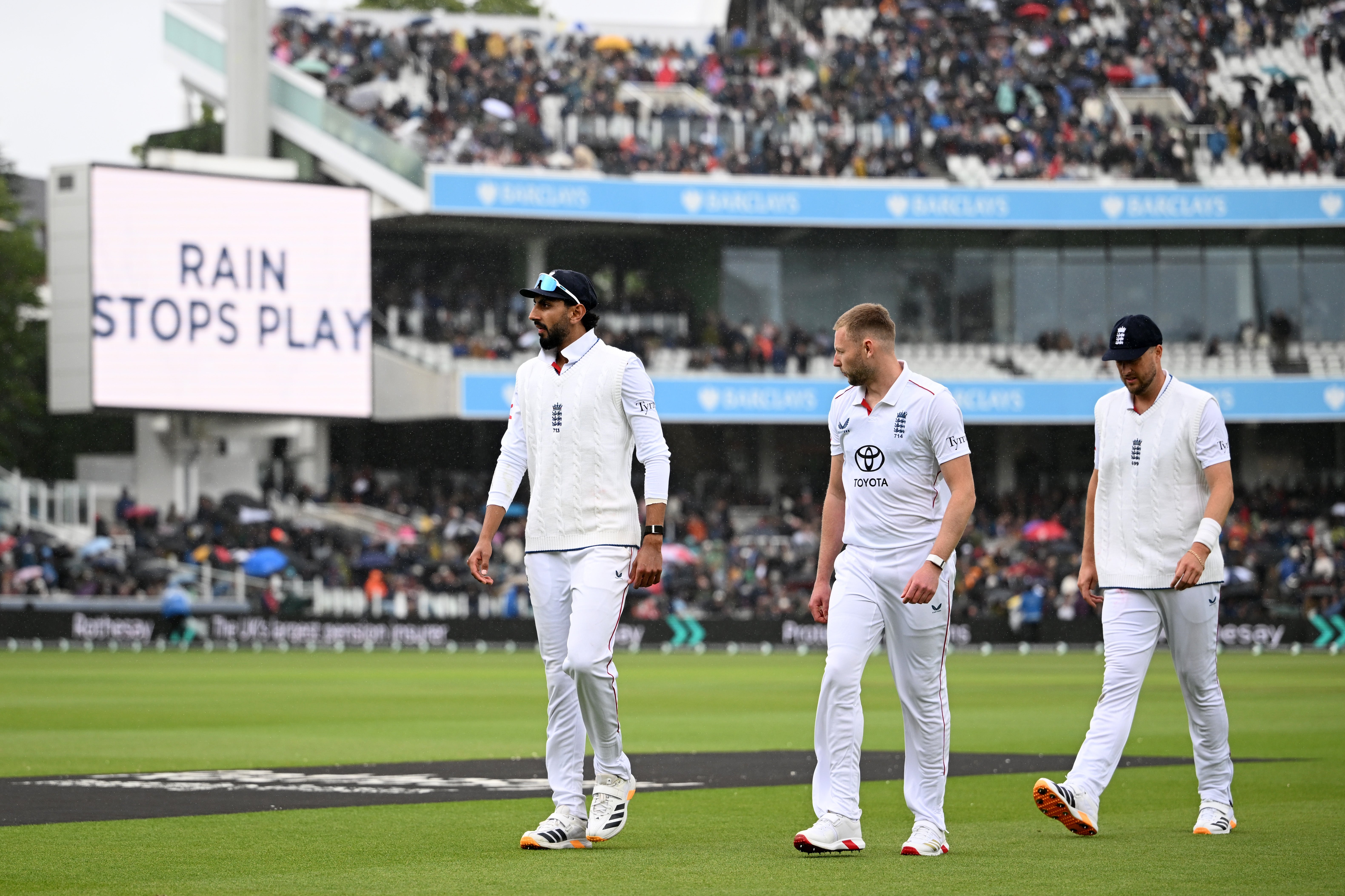 Rain has interrupted the third day at Lord's