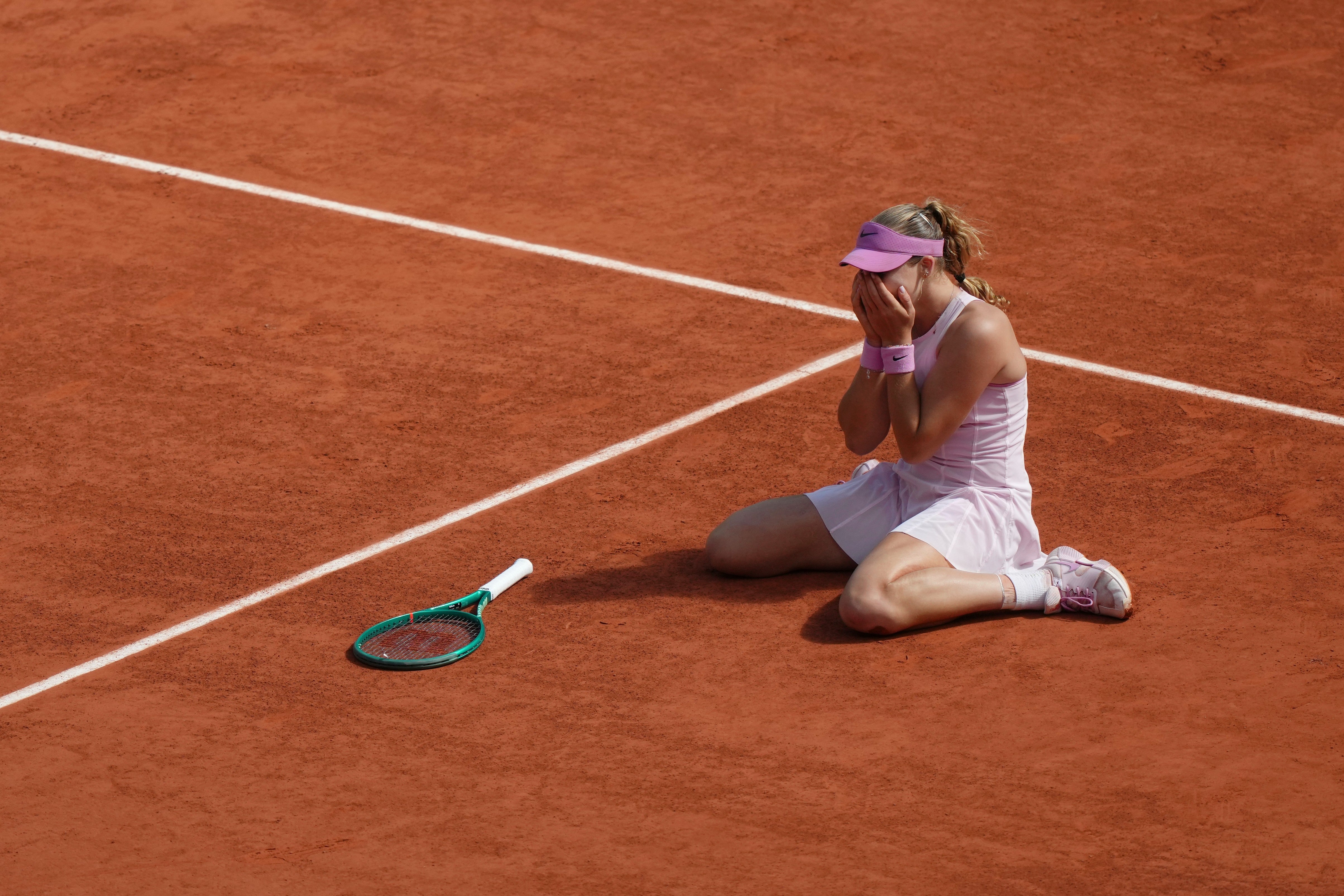 Mirra Andreeva is a grand slam champion for the first time at the age of 19 years and 39 days
