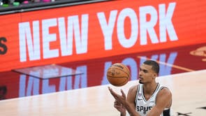 APTOPIX NBA Finals Knicks Spurs Basketball