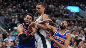 APTOPIX NBA Finals Knicks Spurs Basketball