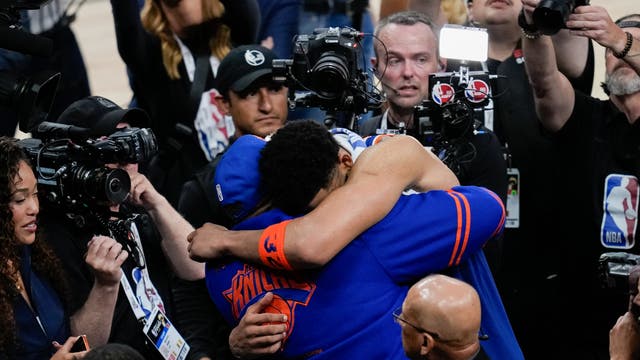 APTOPIX NBA Finals Knicks Spurs Basketball