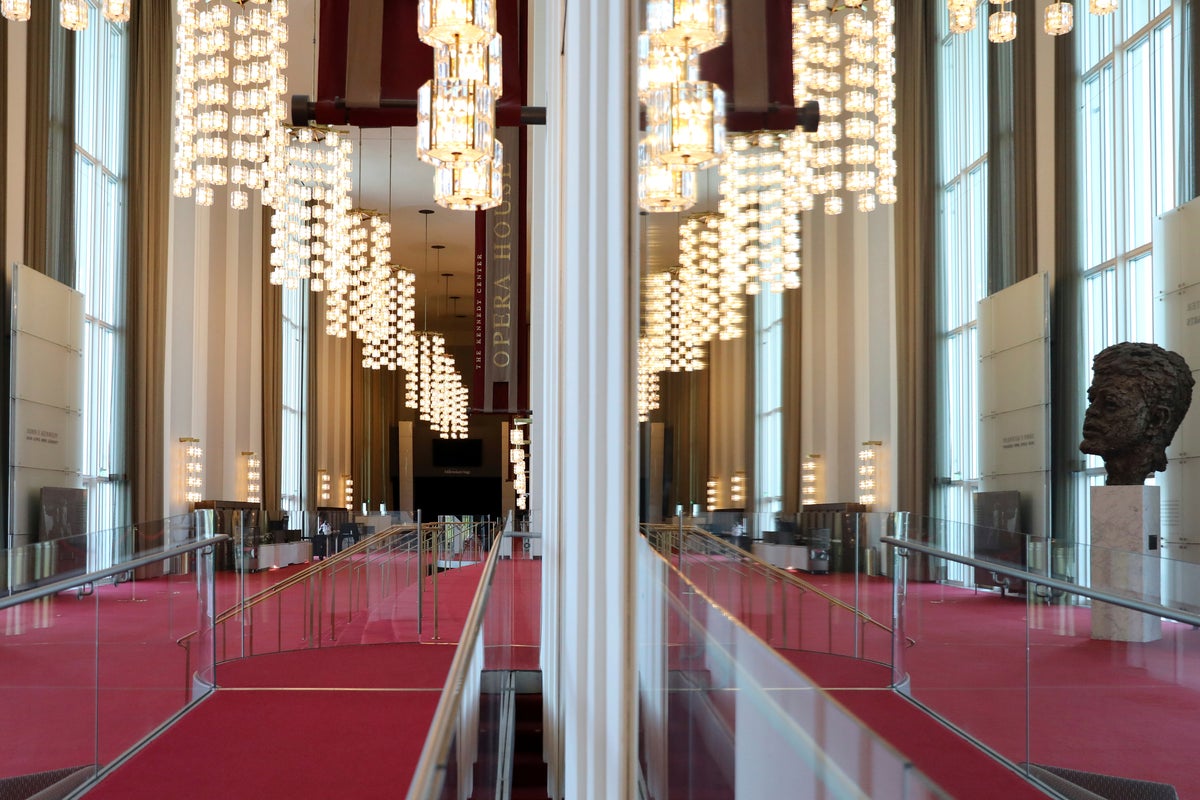 Judge tosses Kennedy Center suit against musician who canceled Christmas Eve show – UK Times Judge tosses Kennedy Center suit against musician who canceled Christmas Eve show – UK Times