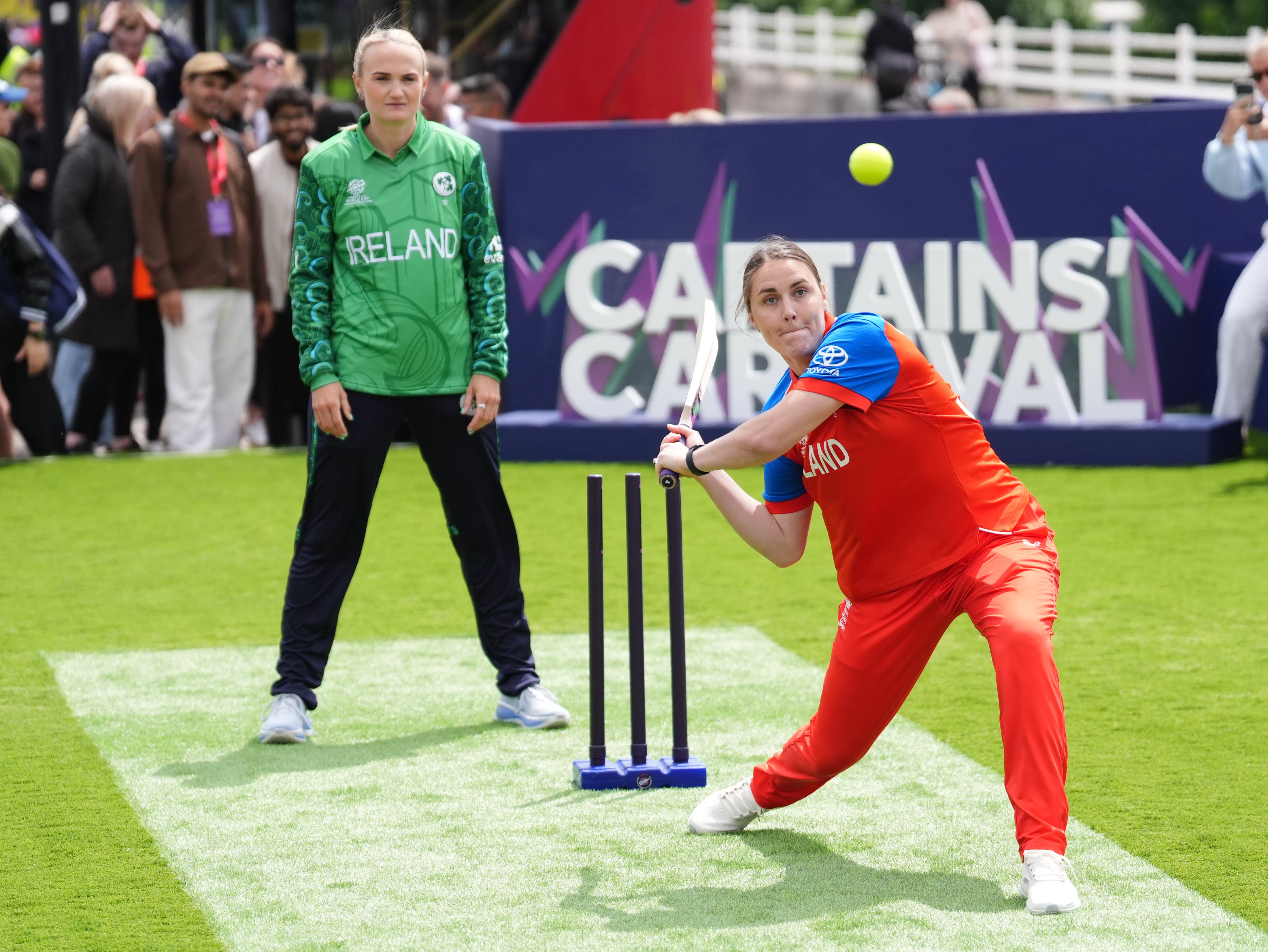 England captain Nat Sciver-Brunt (right) is hoping to inspire a new generation (Jonathan Brady/PA)