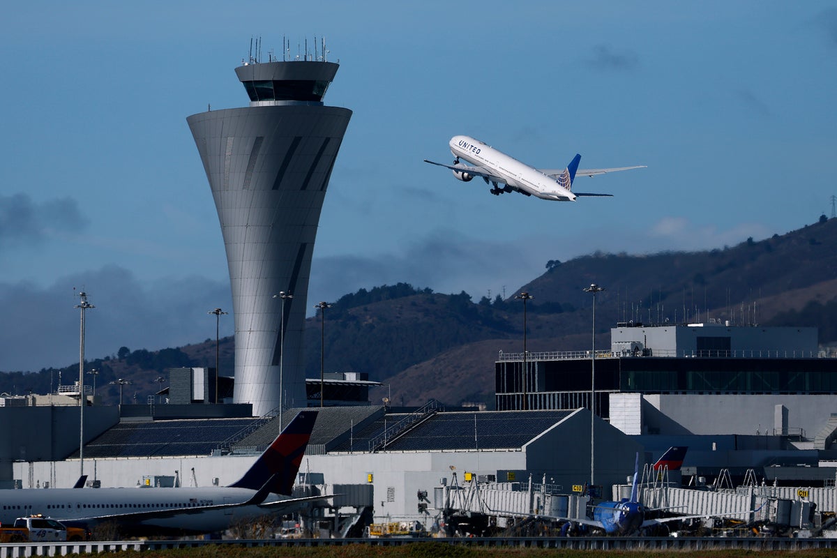 Unexplained ground stop at SFO sparks fears of major travel 