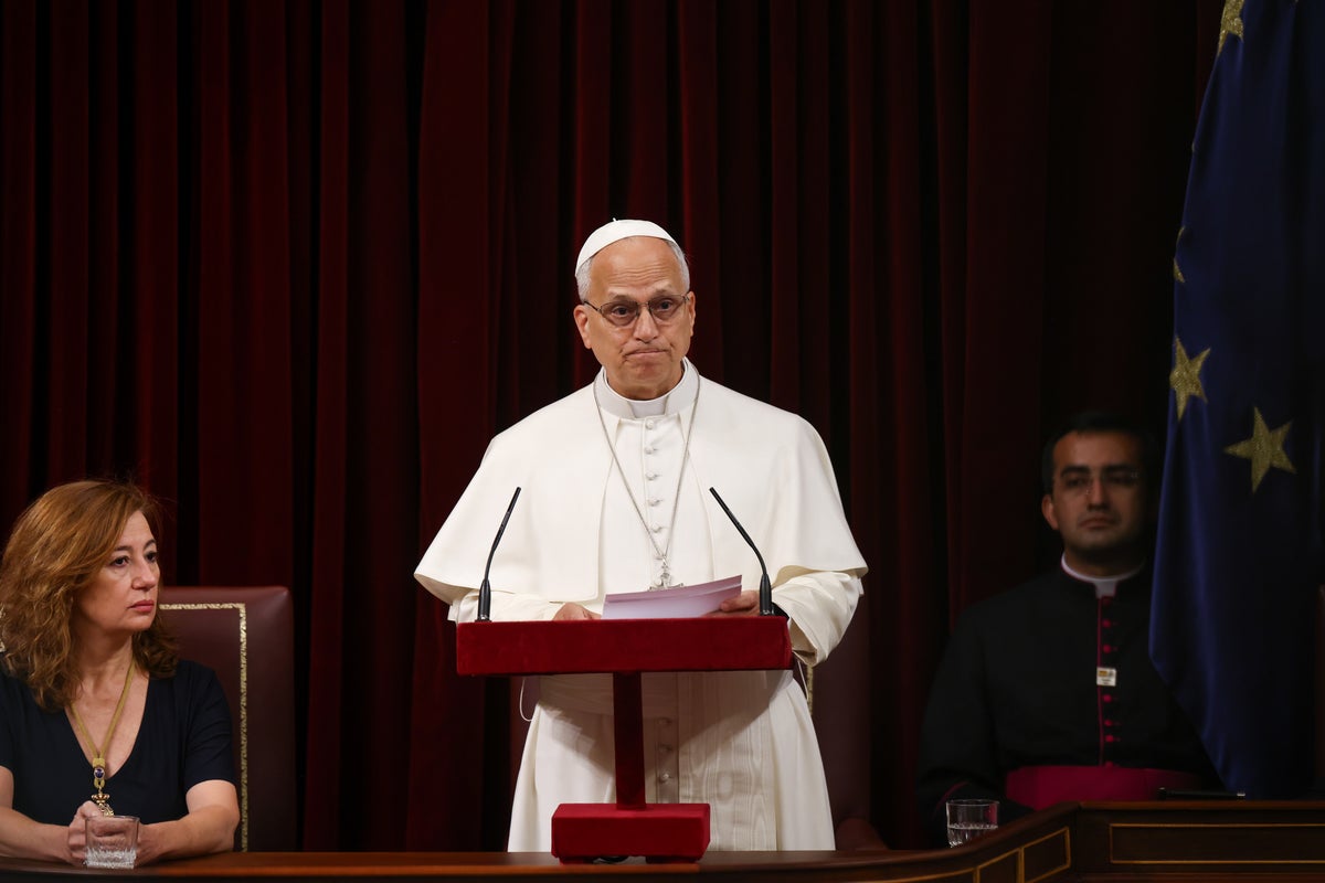 In first papal speech to Spanish parliament, pope demands re