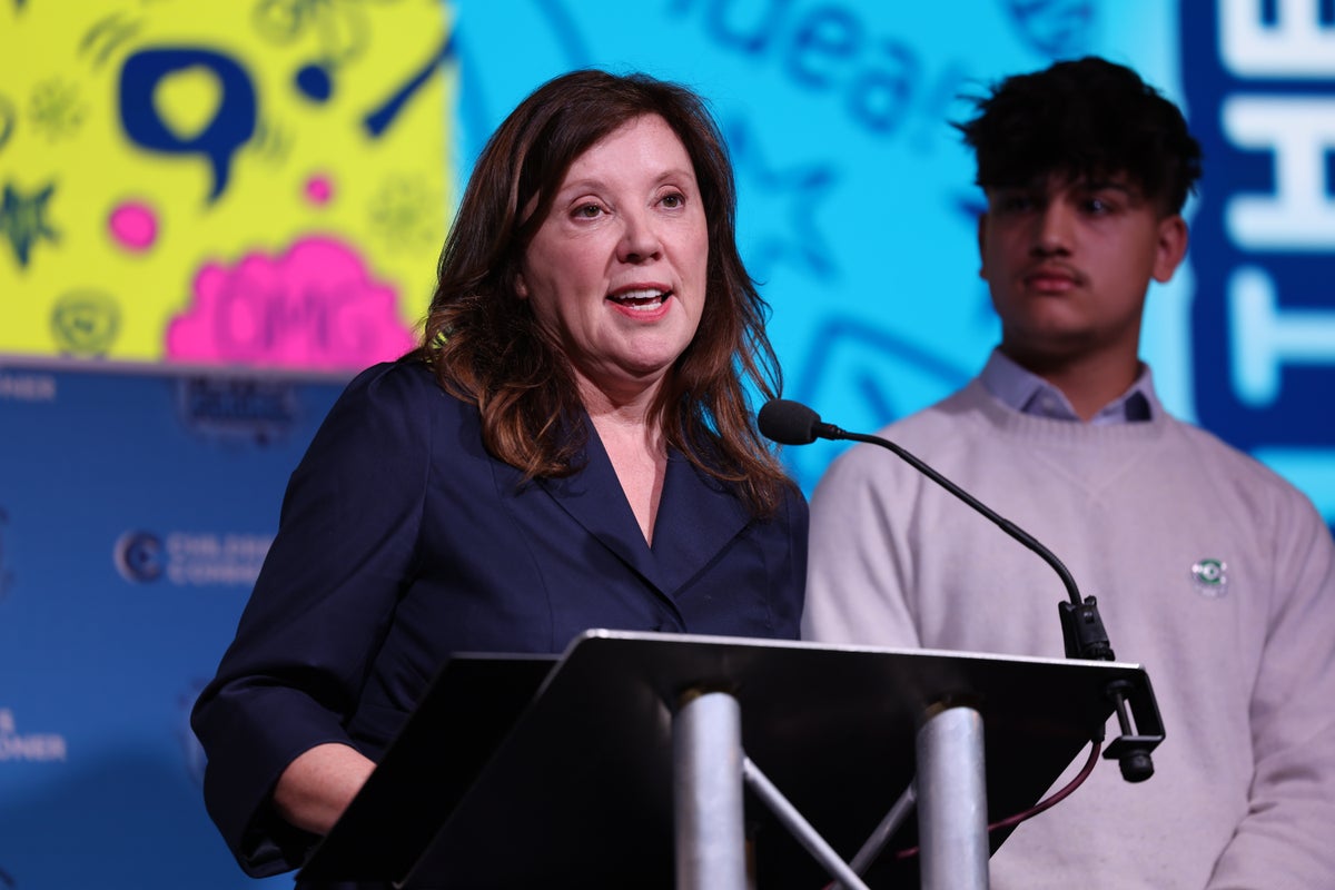 Children&rsquo;s commissioner warns young people are being &lsquo;intoxicated by extremism&rsquo; on social media