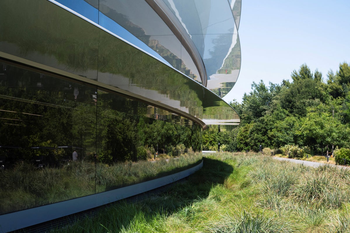 Apple event – live: AI-powered Siri expected at Tim Cook’s f