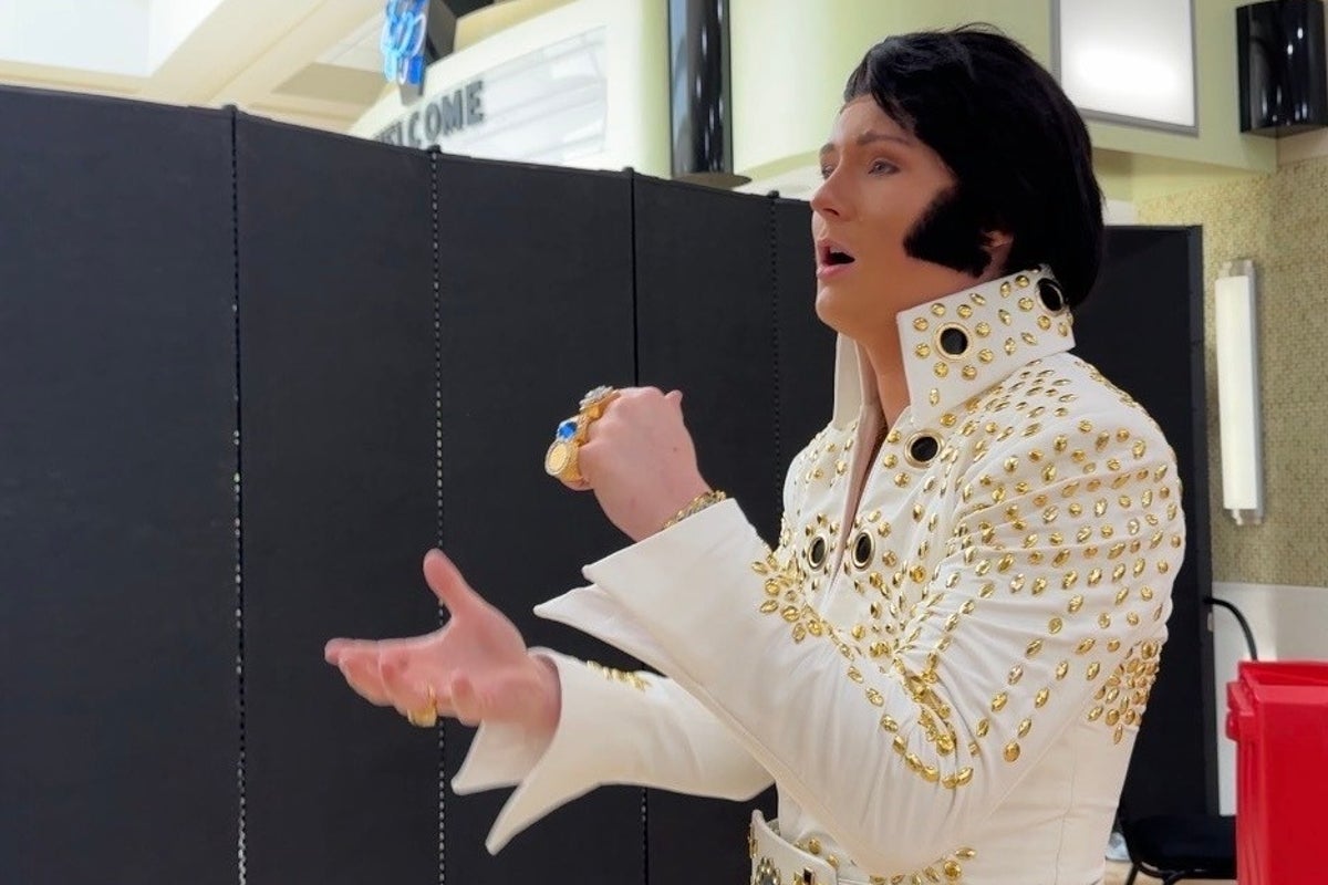 A new generation of Elvis tribute artists compete in the kin