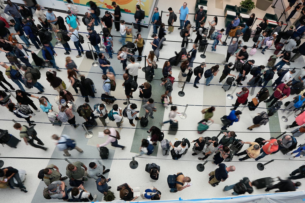Man in Texas is accused of using a fake boarding pass to get