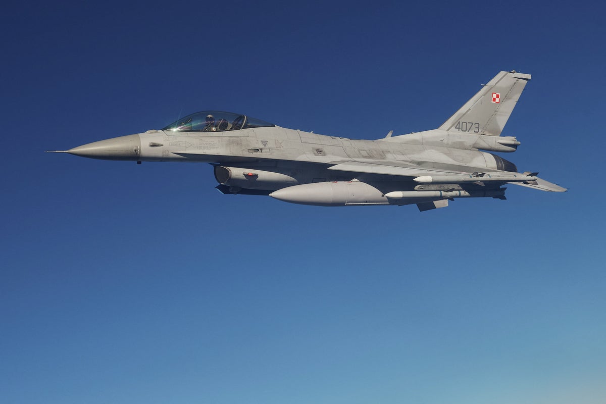 F-16 intercepts plane over Trump’s Patriot Games in latest airspace violation