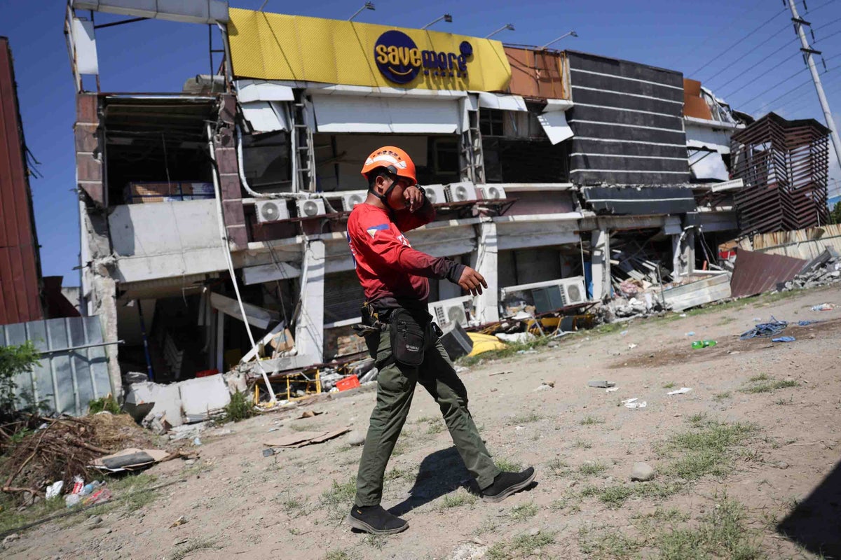 Photos show the aftermath of an earthquake in the southern Philippines – UK Times