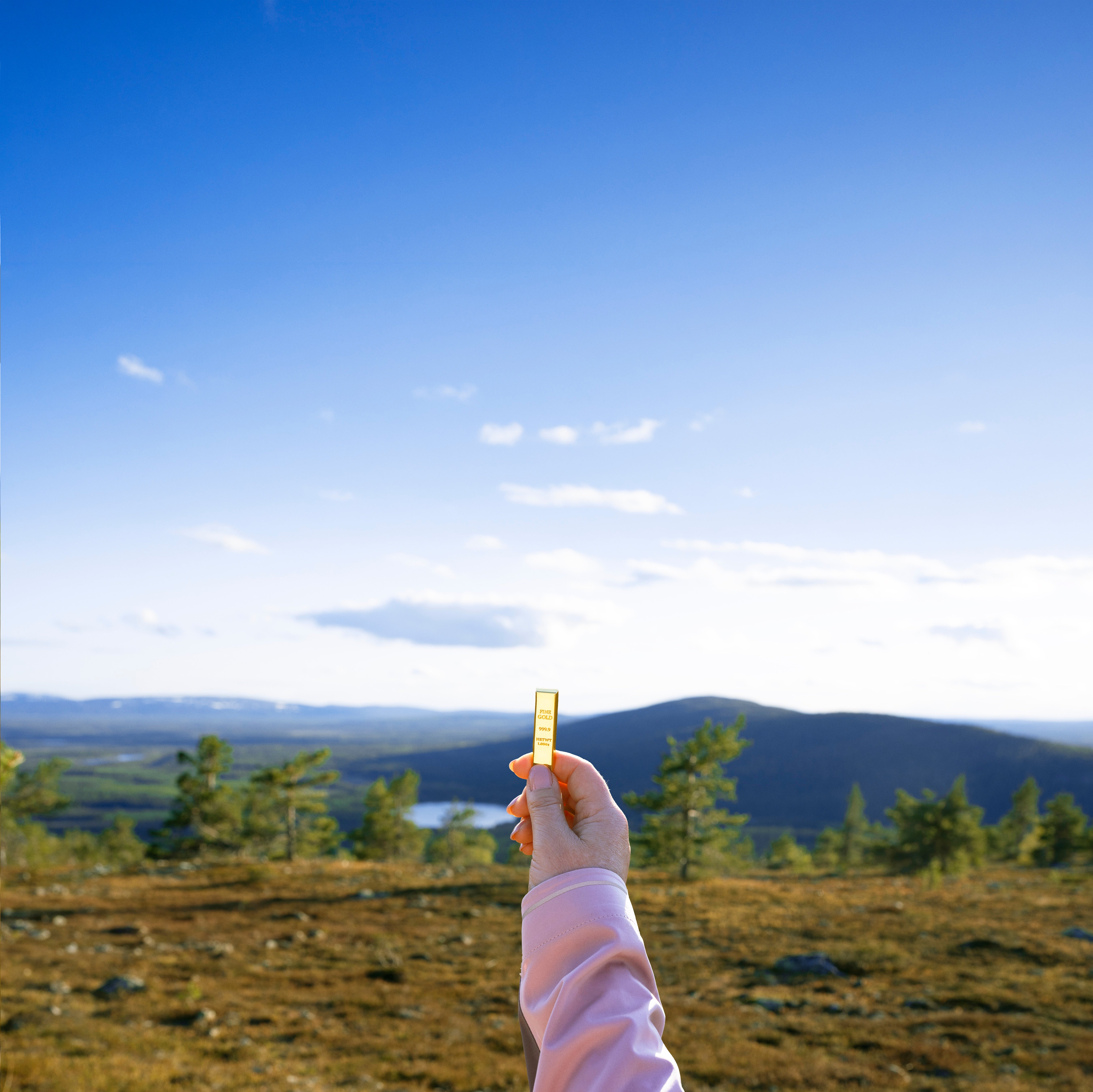 Lapland resort hides tiny €20,000 gold bar to attract summer tourists with treasure hunt