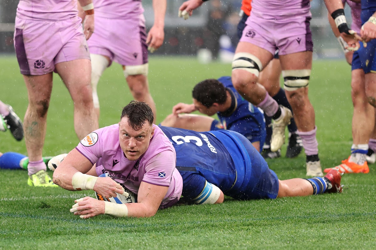 Jack Dempsey included in Scotland squad despite mo